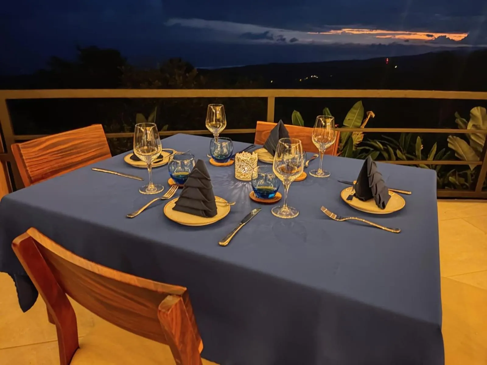 Dining area in Lapazul Boutique Hotel