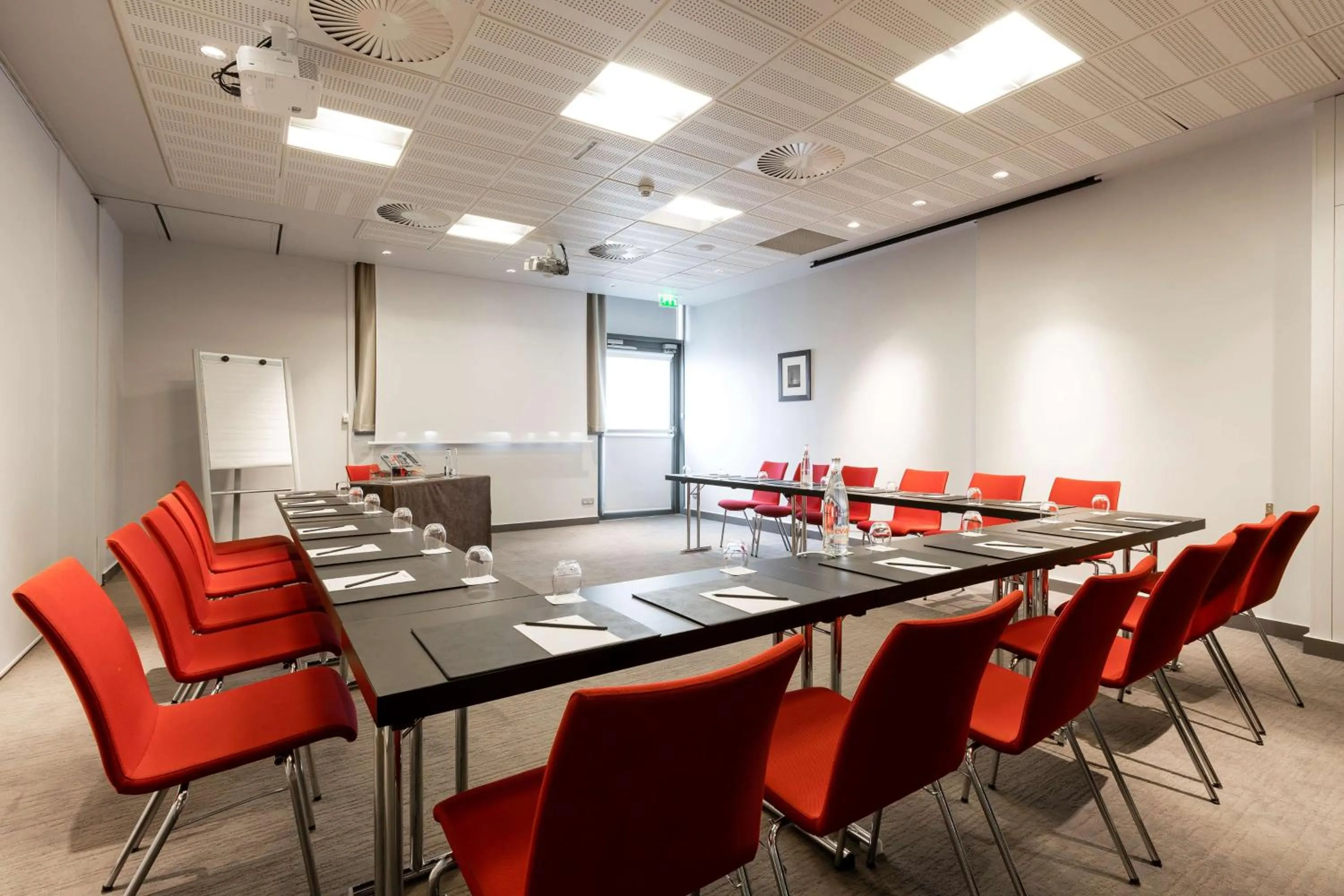 Business facilities in Radisson Blu Hotel, Paris Boulogne