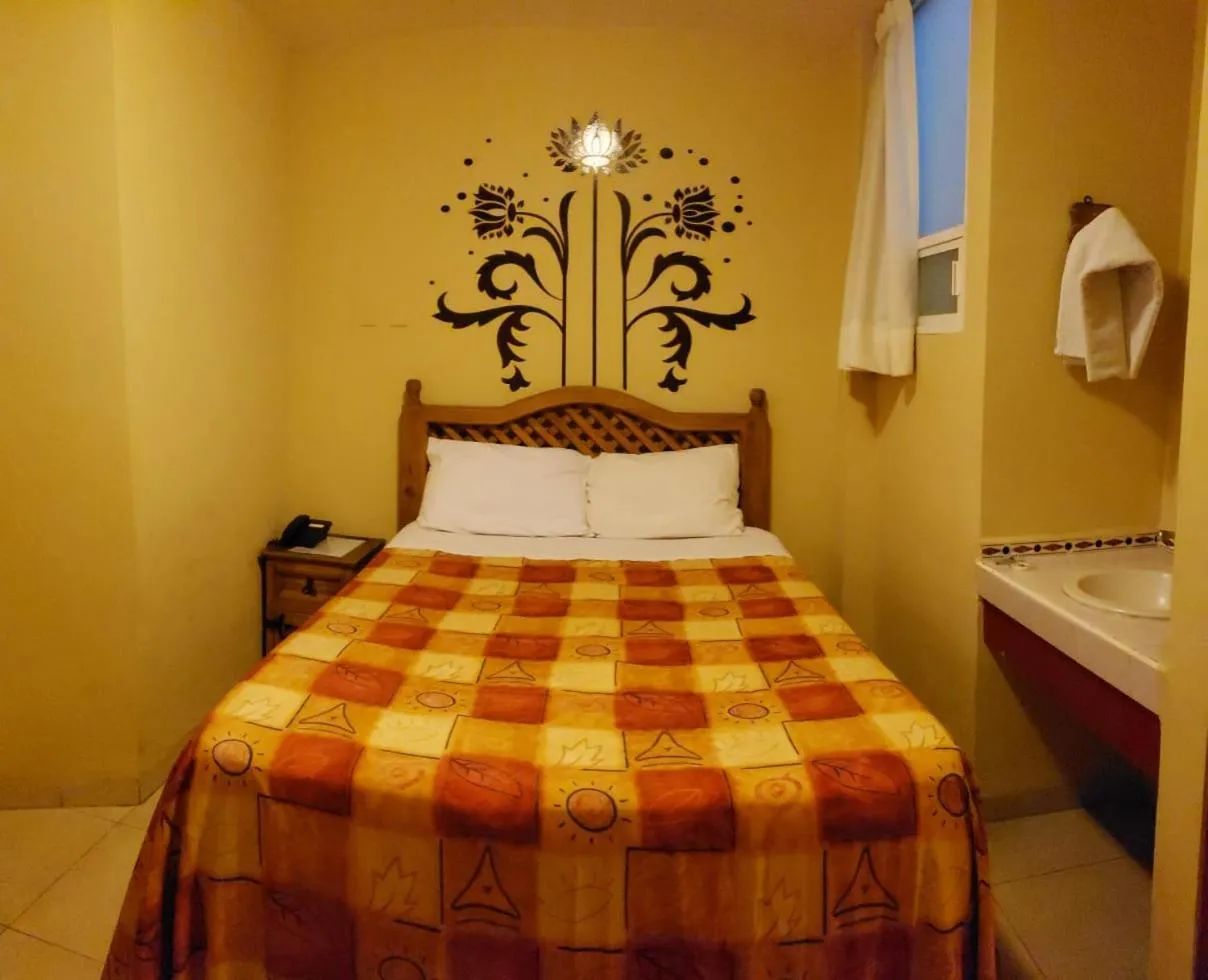 Bed in Hotel Centro Historico