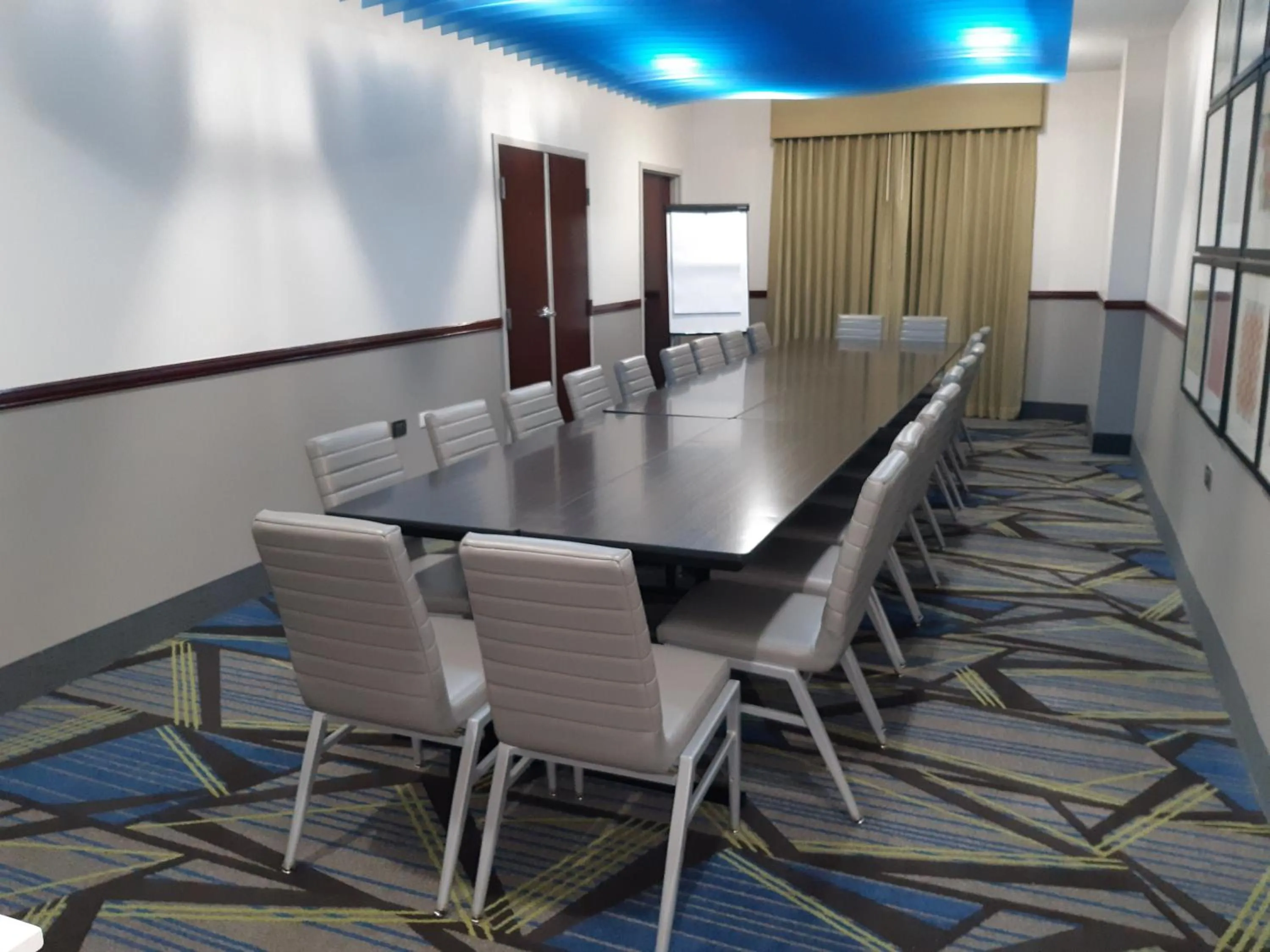 Meeting/conference room in Holiday Inn Express Trincity by IHG
