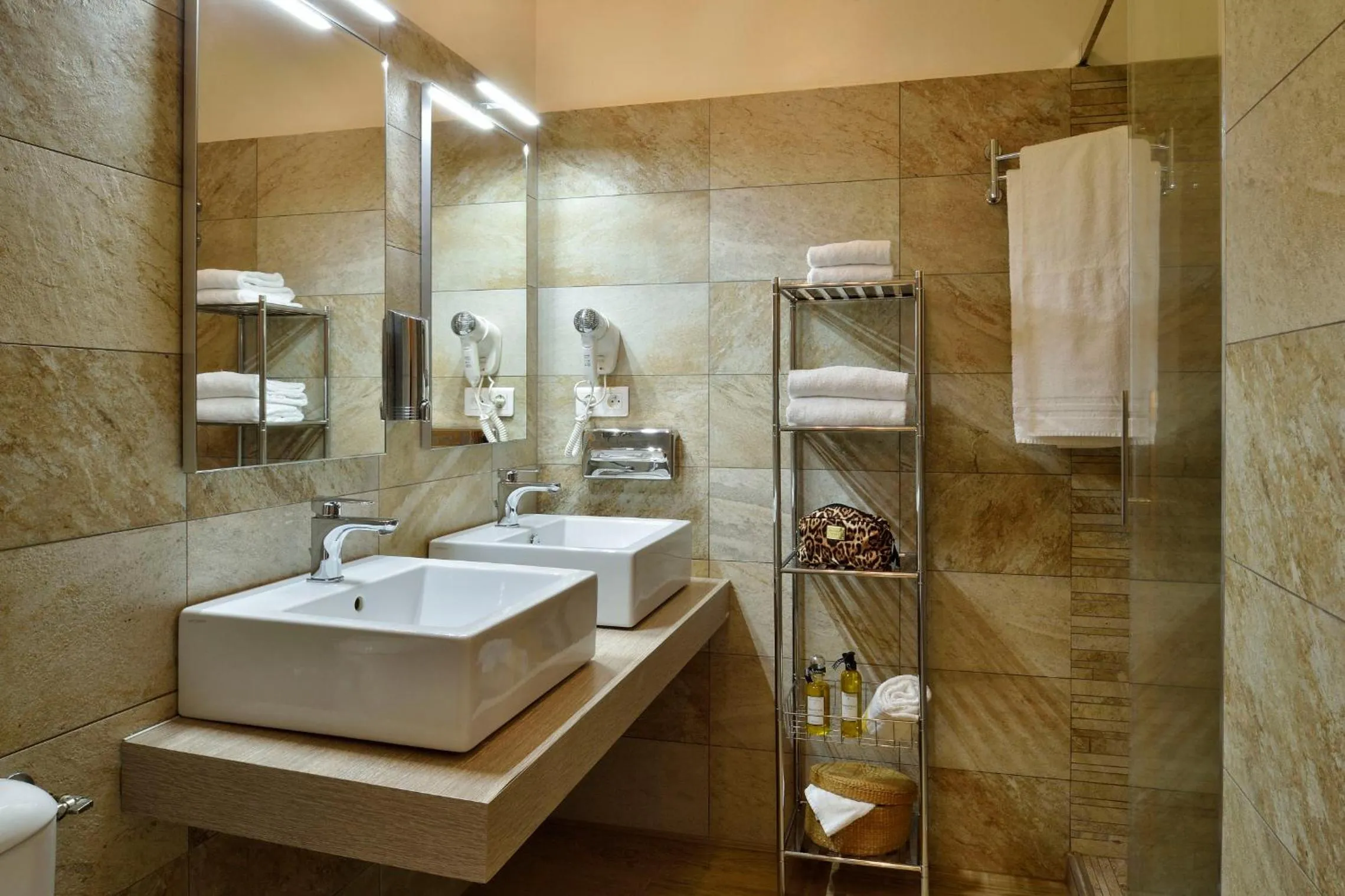 Bathroom in Hôtel Fesch & Spa