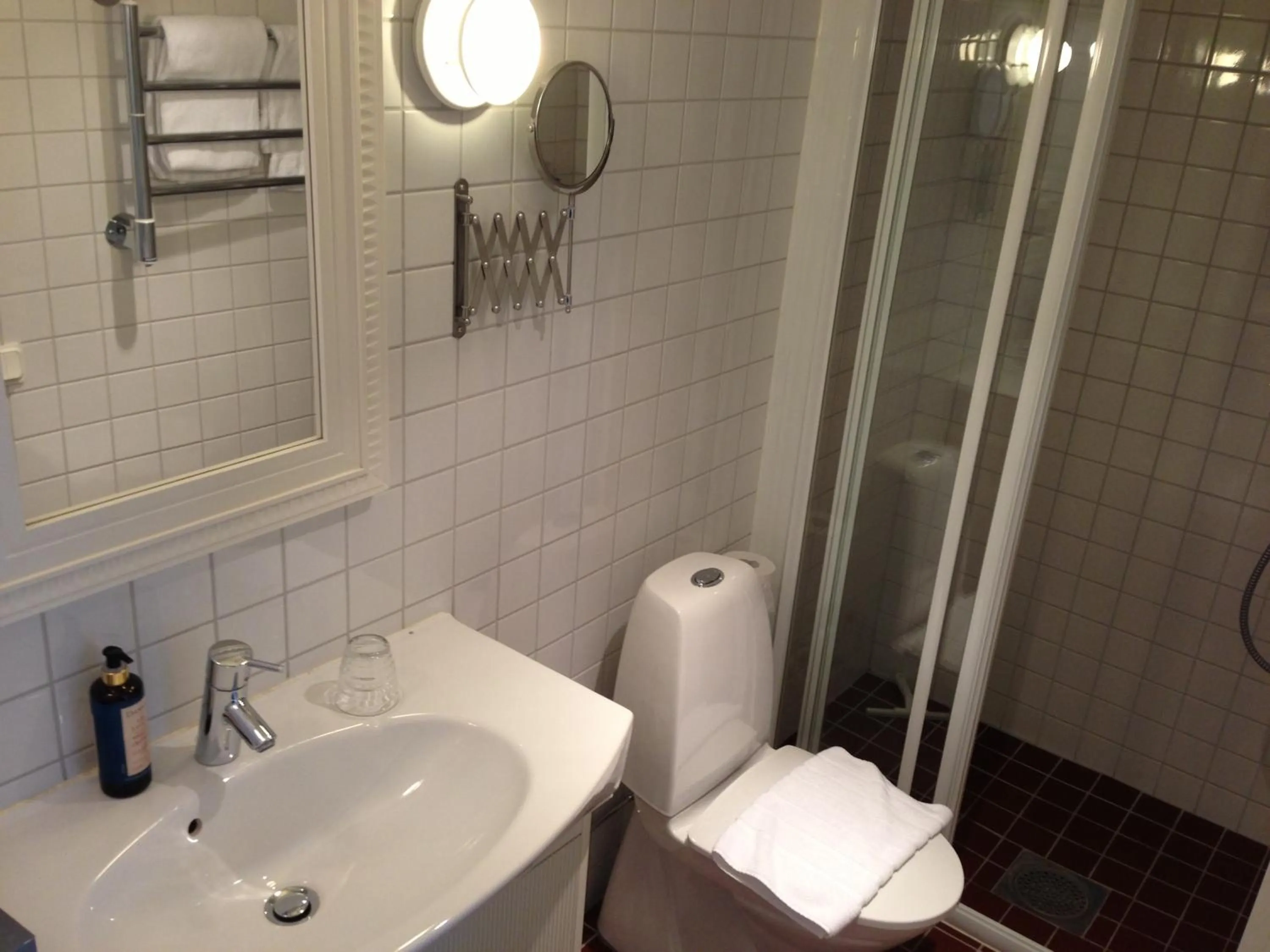 Bathroom in Vidbynäs Gård & Konferens