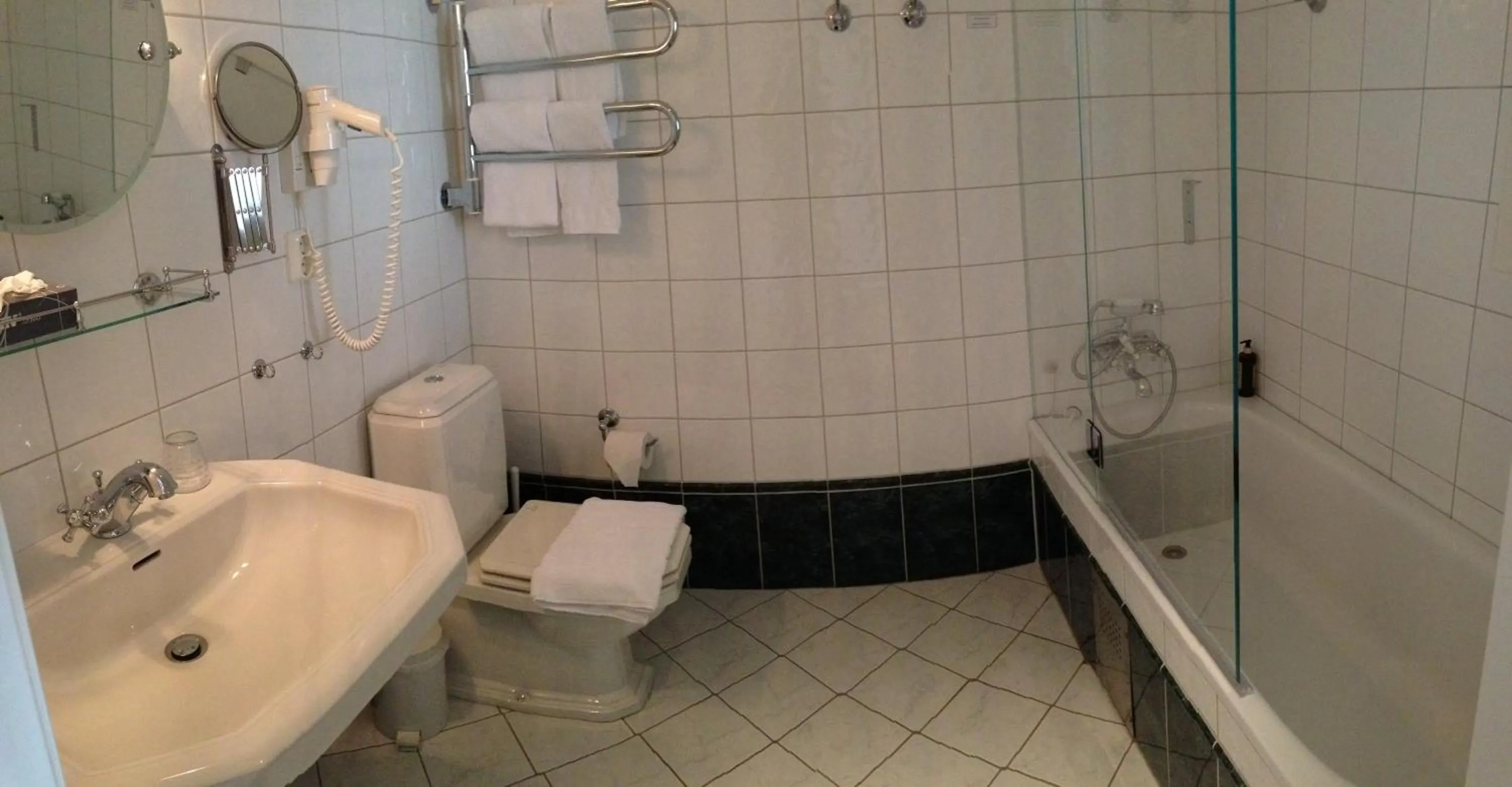 Bathroom in Vidbynäs Gård & Konferens