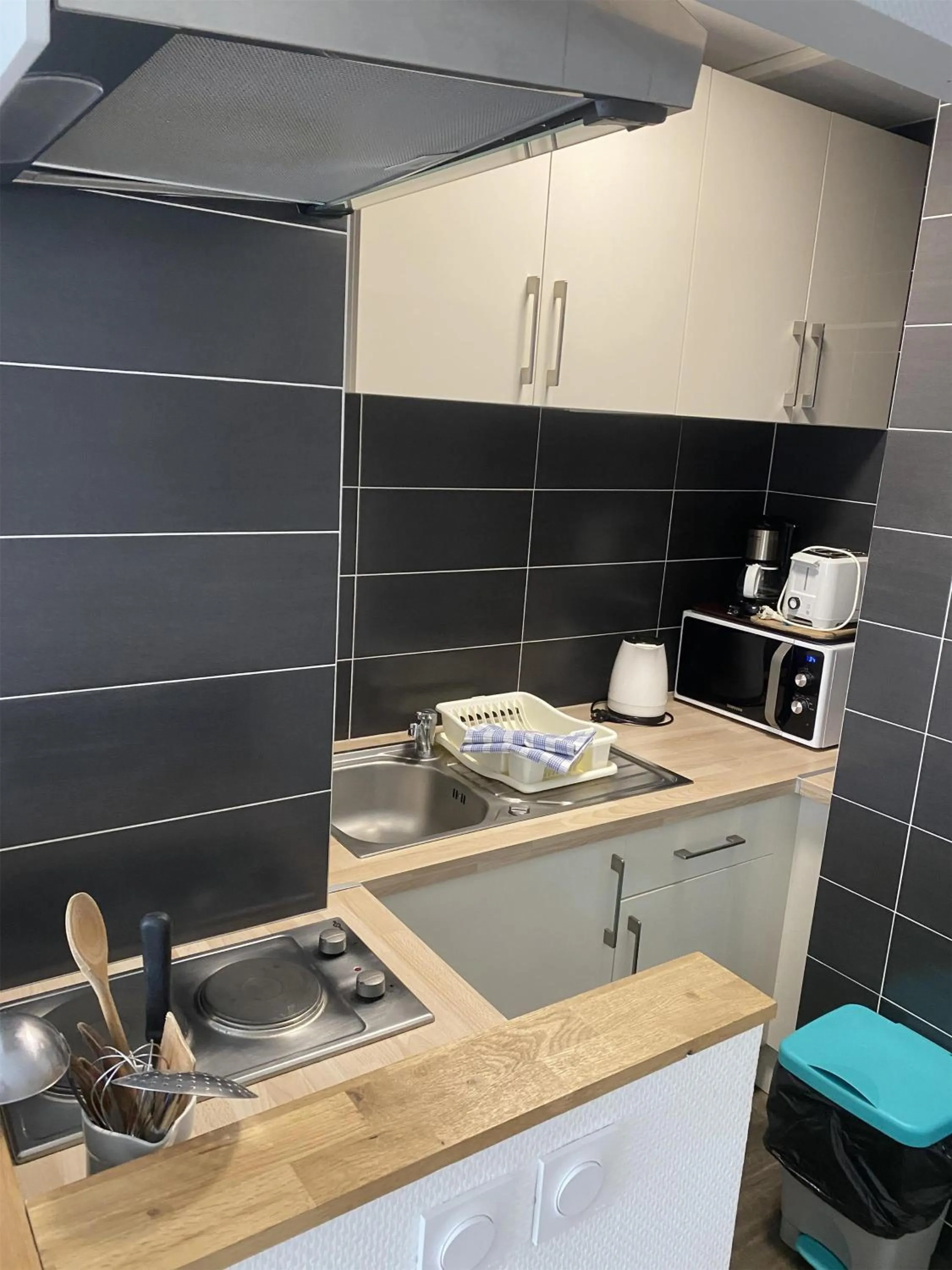 Kitchen or kitchenette in Le Crystal Dinard, Sure Hotel Collection by Best Western