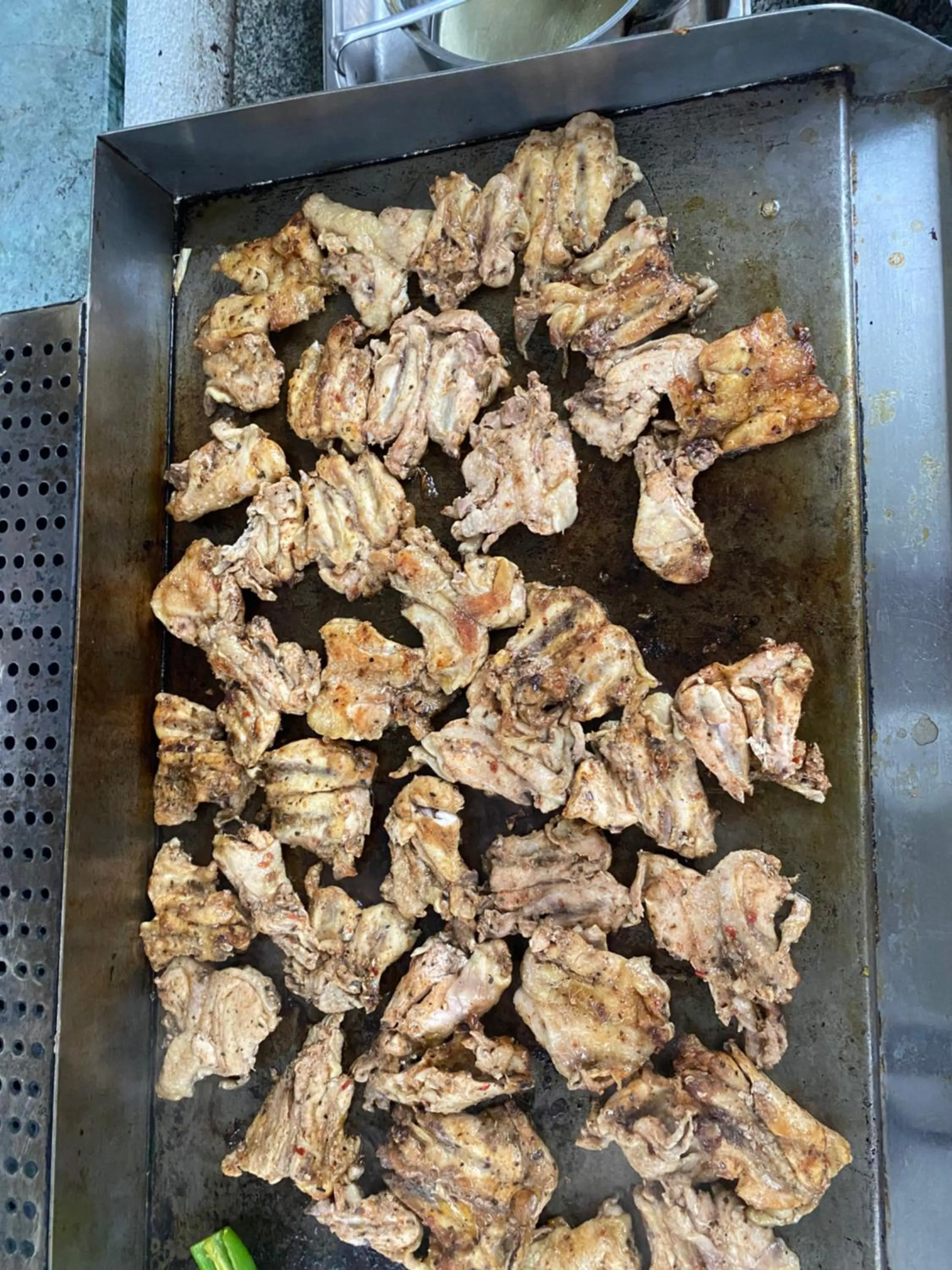 Restaurant/places to eat in Ares Dream Hotel