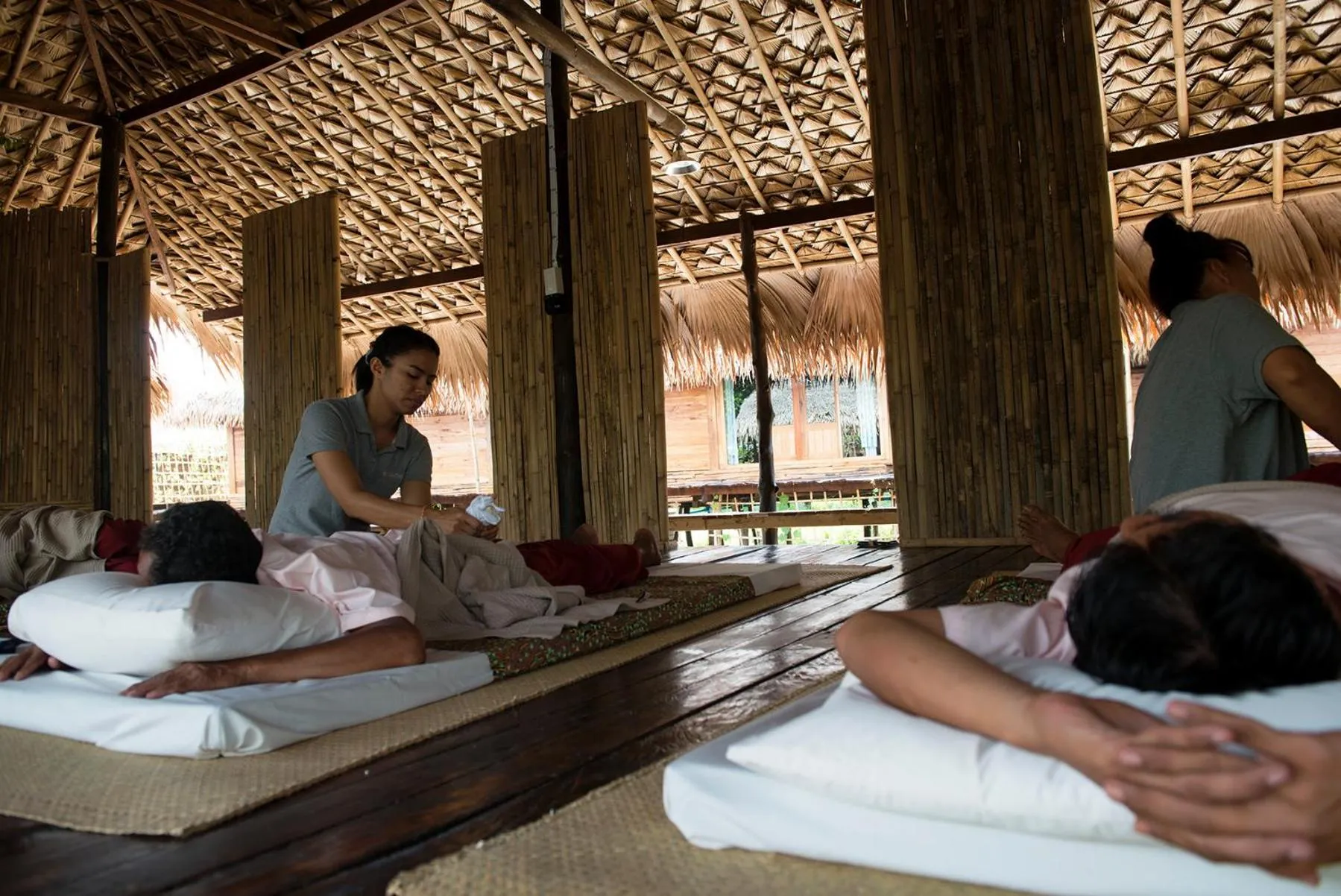 Massage in Baan​ Tonlamphu​ Pakpra