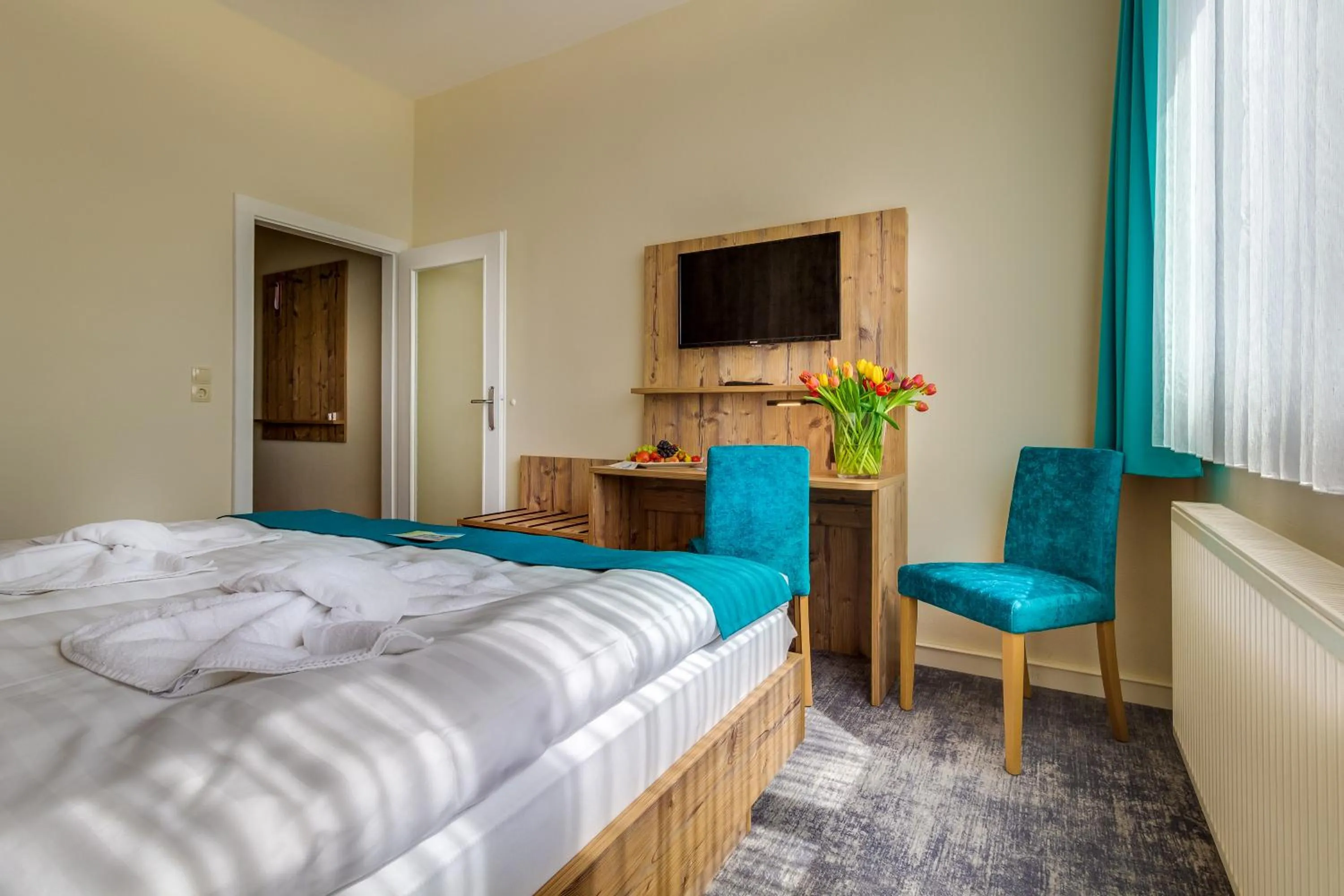 Photo of the whole room, Bed in Panorama Ferien Hotel Harz