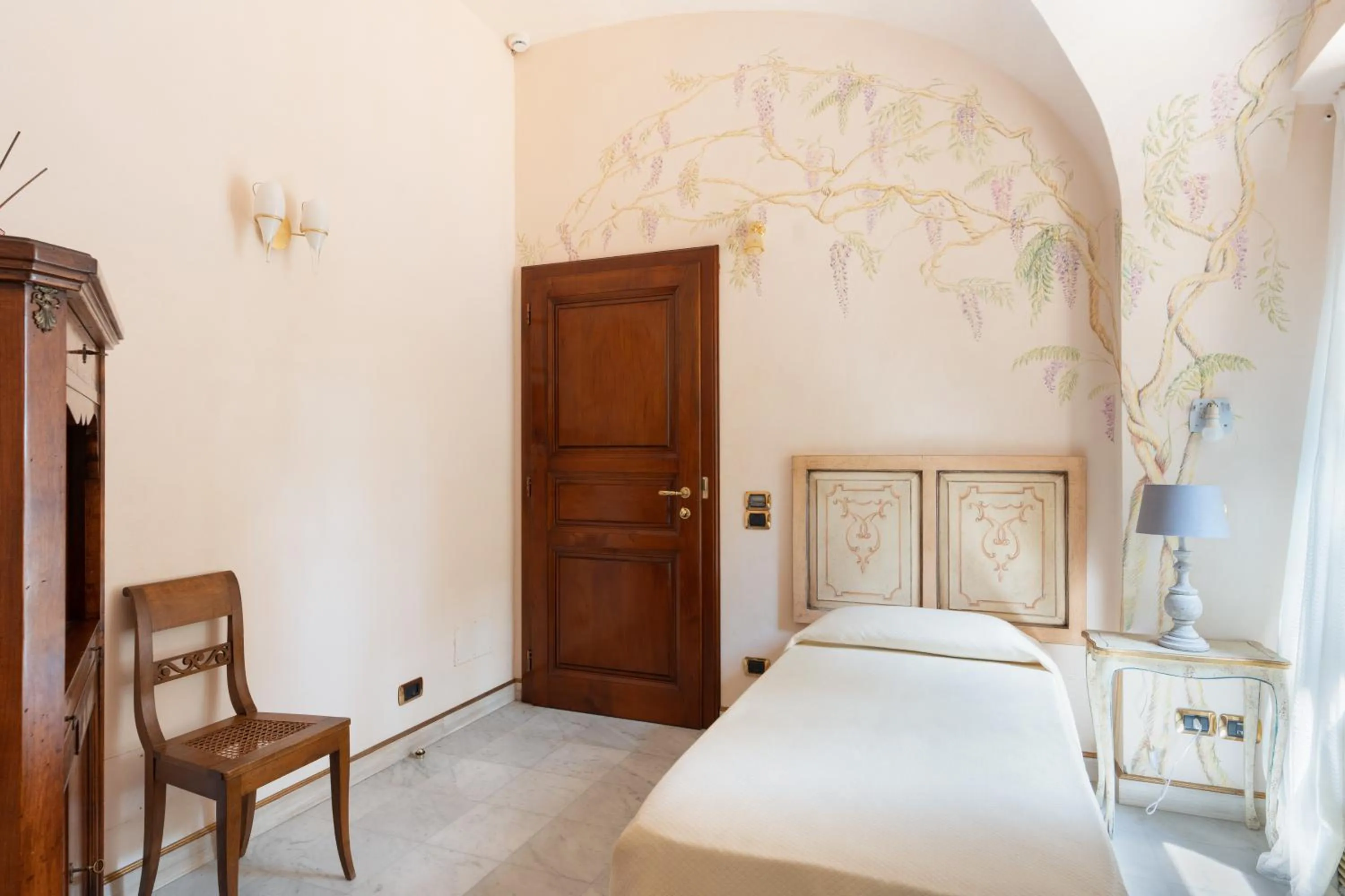 Photo of the whole room in Relais Villa Bianca