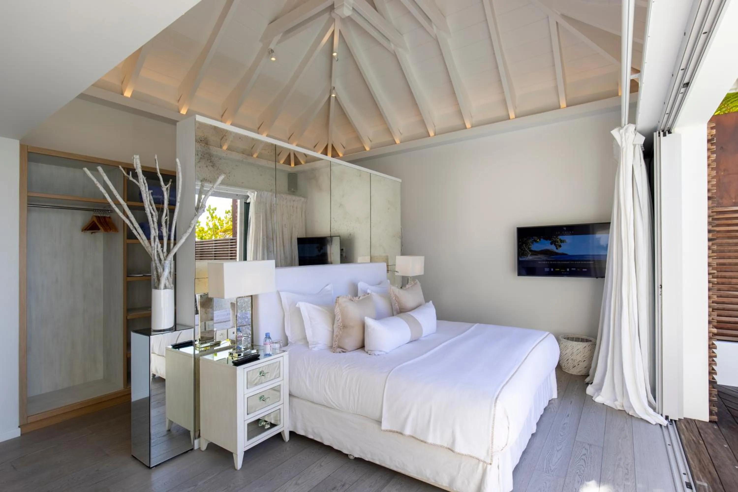 Photo of the whole room, Bed in Le Toiny Hotel & Beach Club