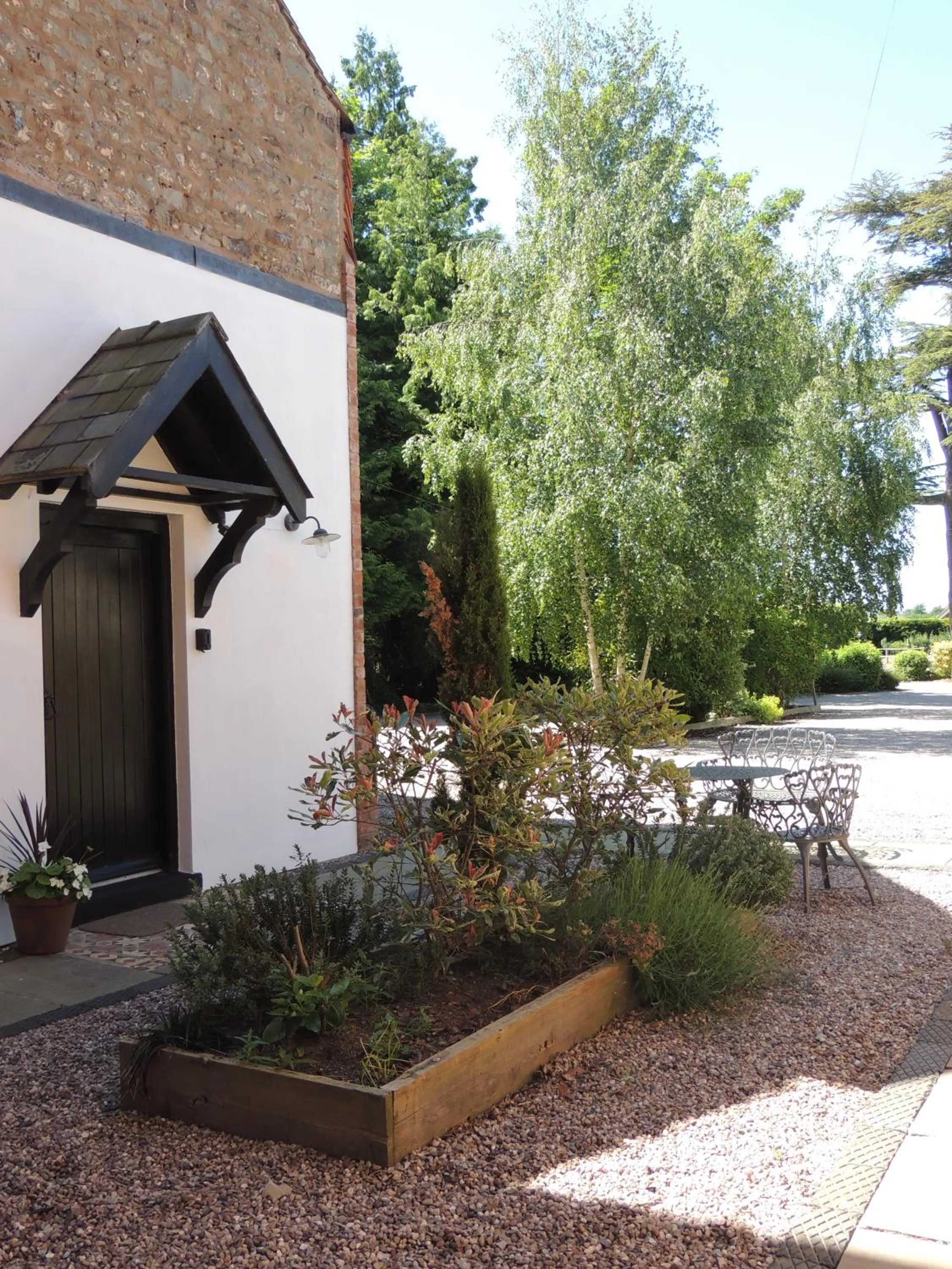 Facade/entrance in The Priory