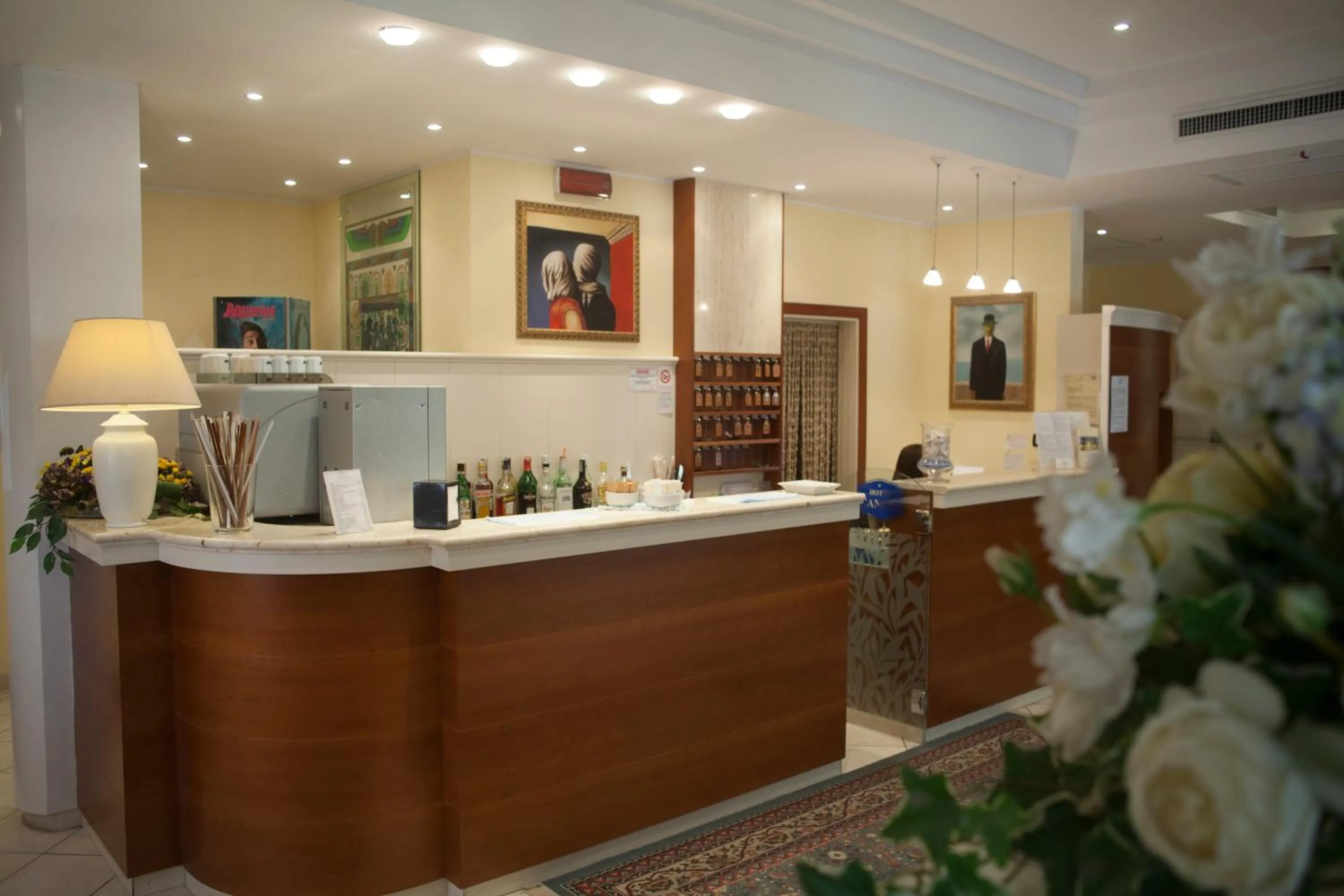 Lobby or reception in Hotel Cannes - in pieno centro