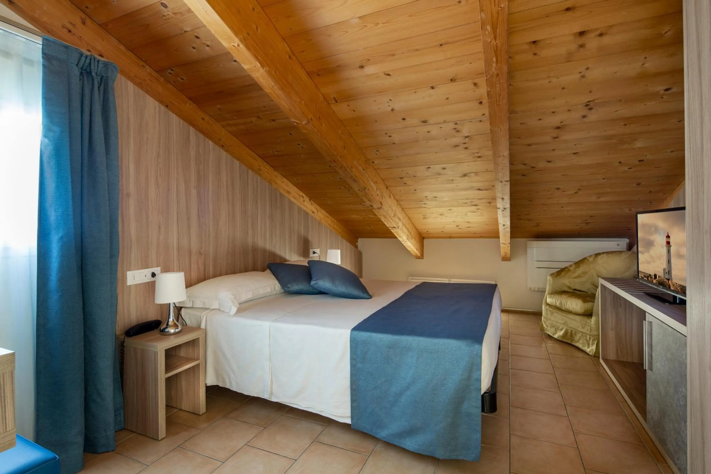 Bed in Hotel Cannes - in pieno centro