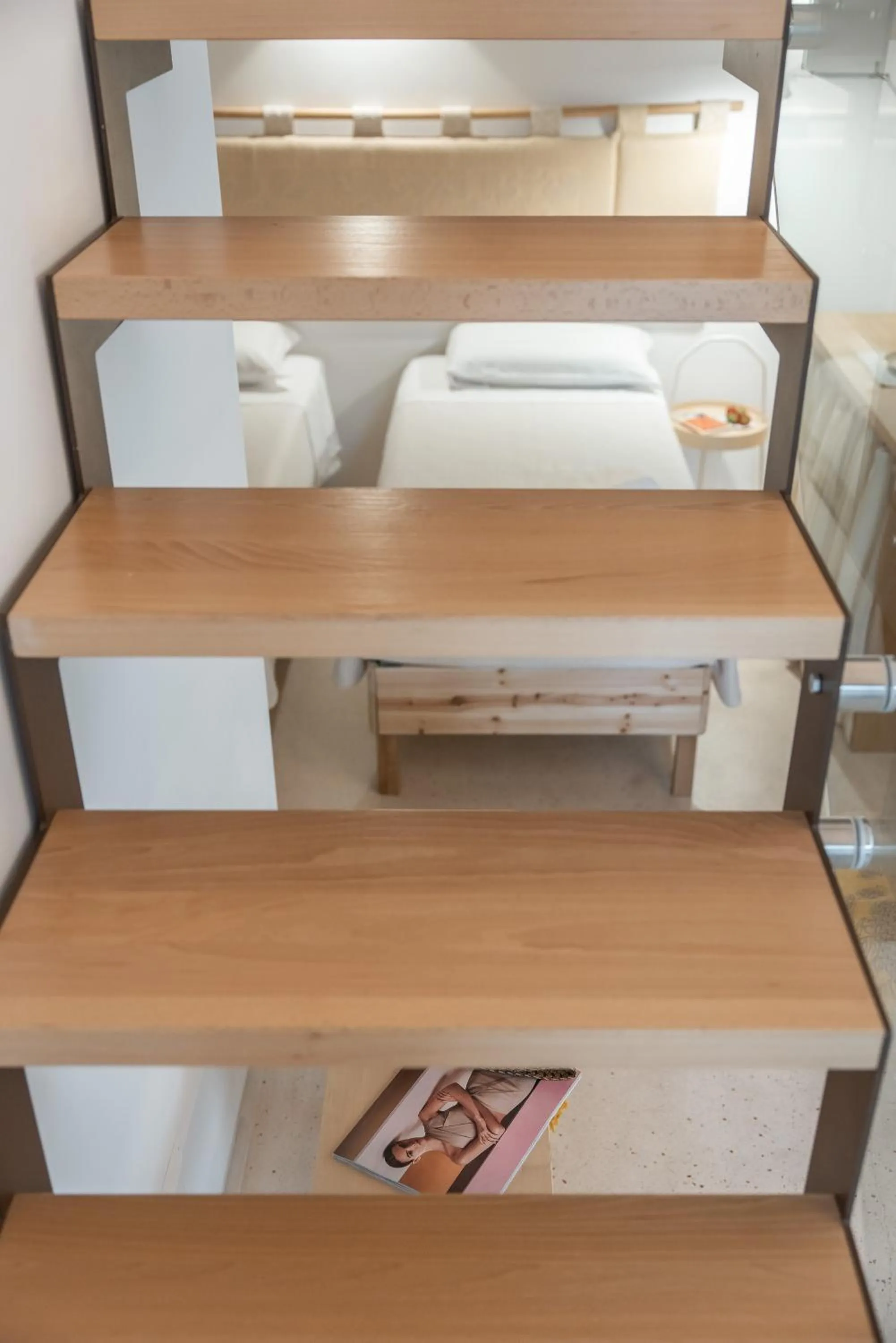 Photo of the whole room, Bed in MandorleOlio