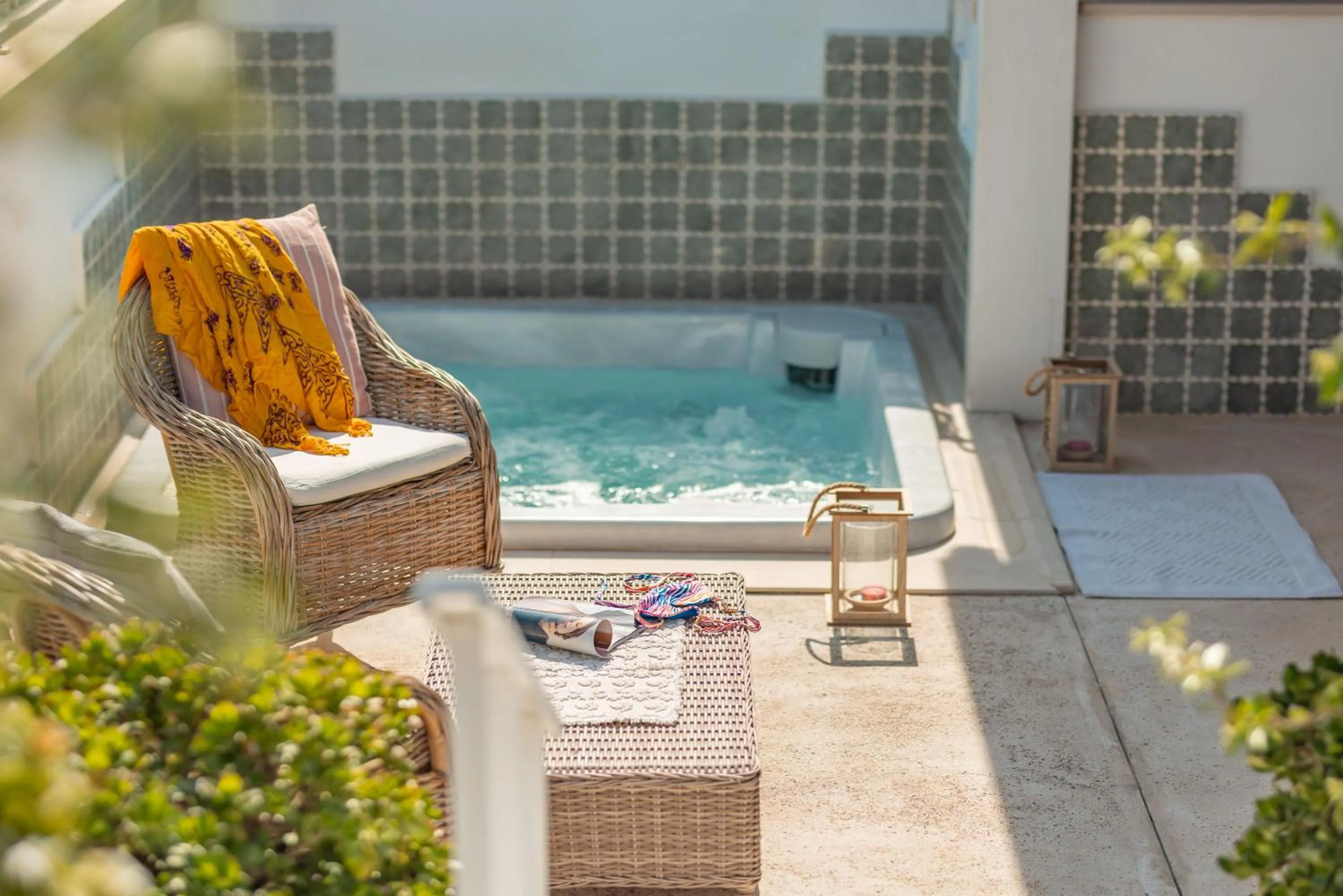 Patio in MandorleOlio