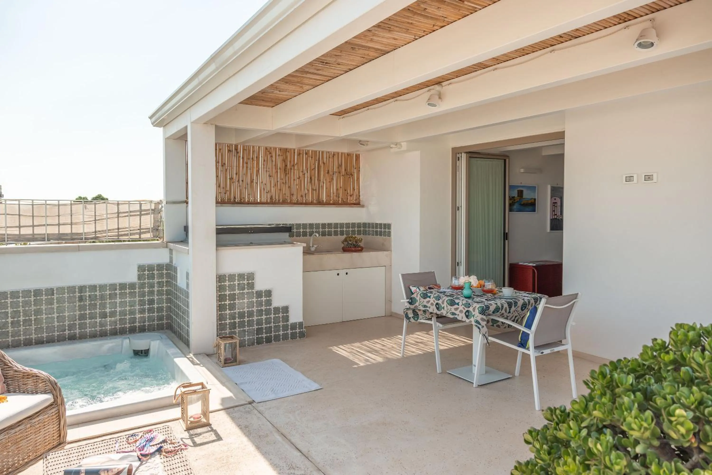 Patio in MandorleOlio