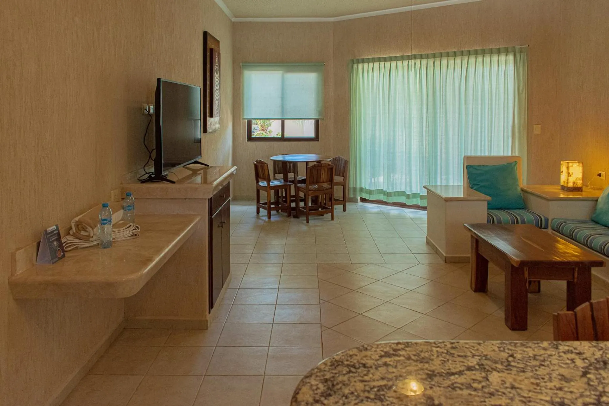 Dining area in Tecnohotel Beach