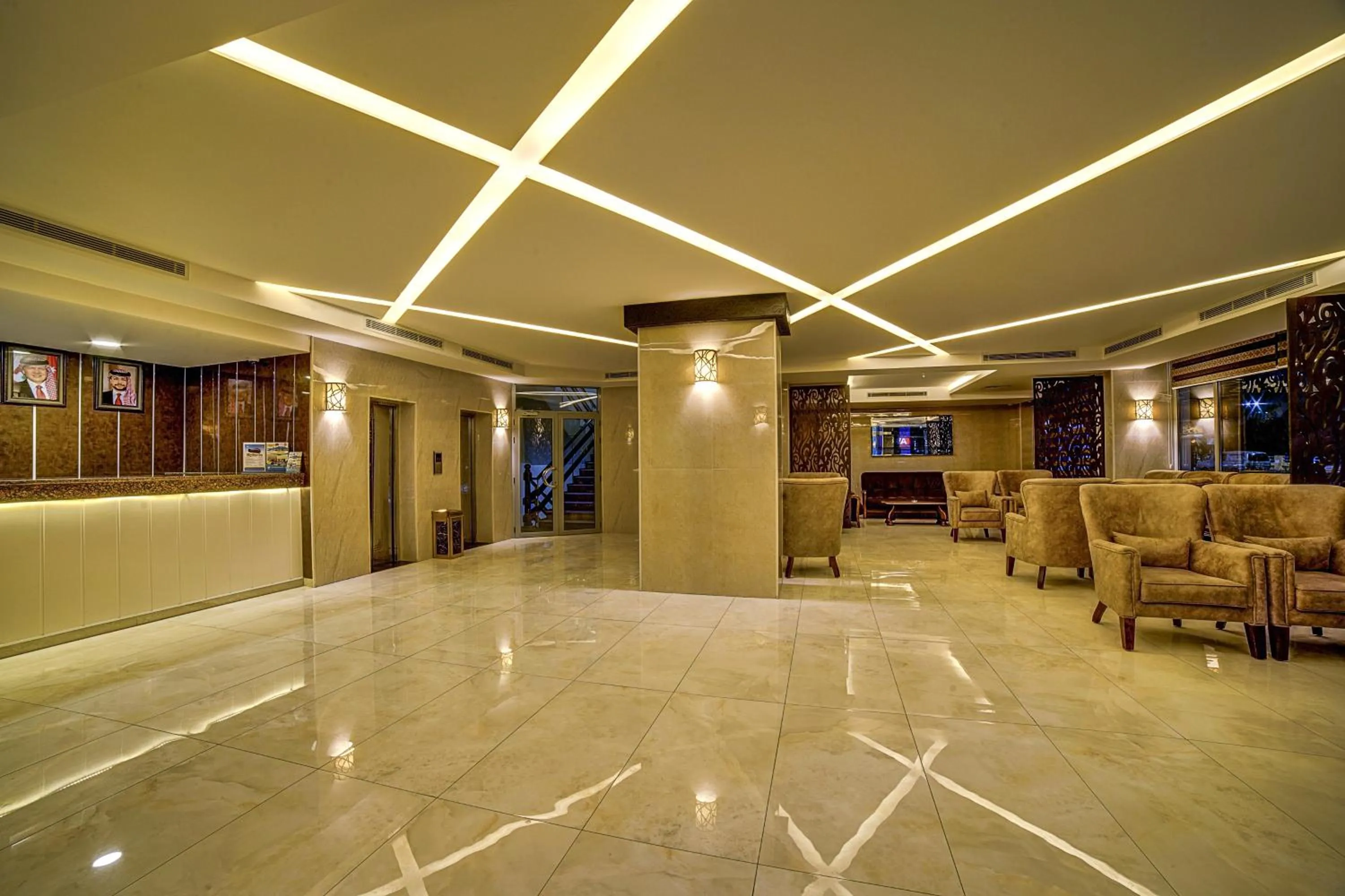 Lobby or reception in Nairoukh Hotel Aqaba