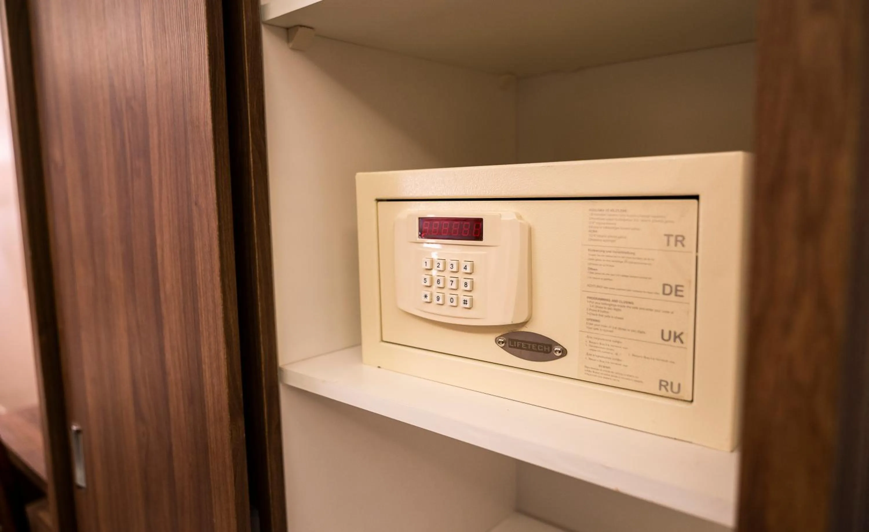 Area and facilities in Nairoukh Hotel Aqaba