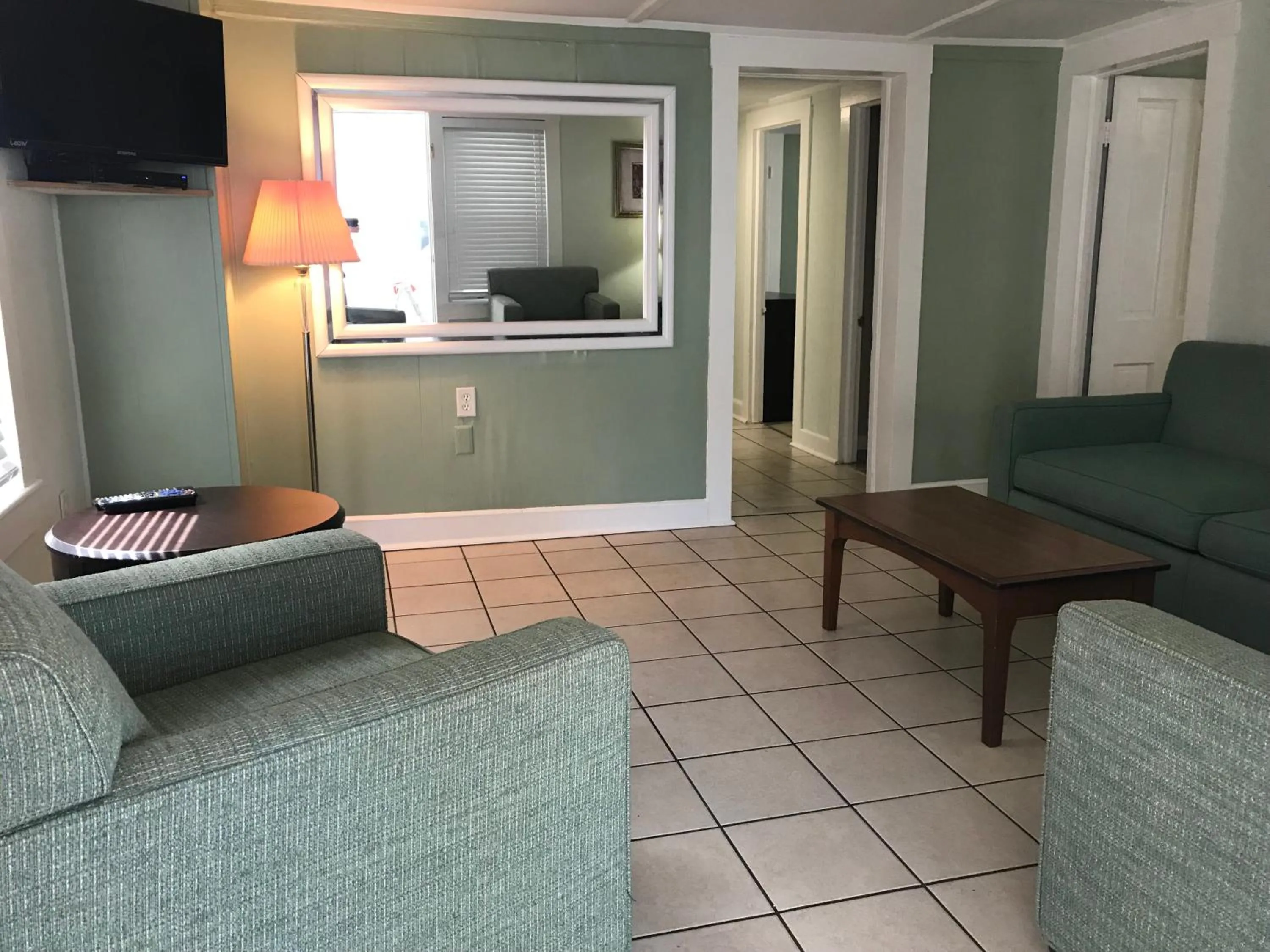 Living room in Mallard Apartments