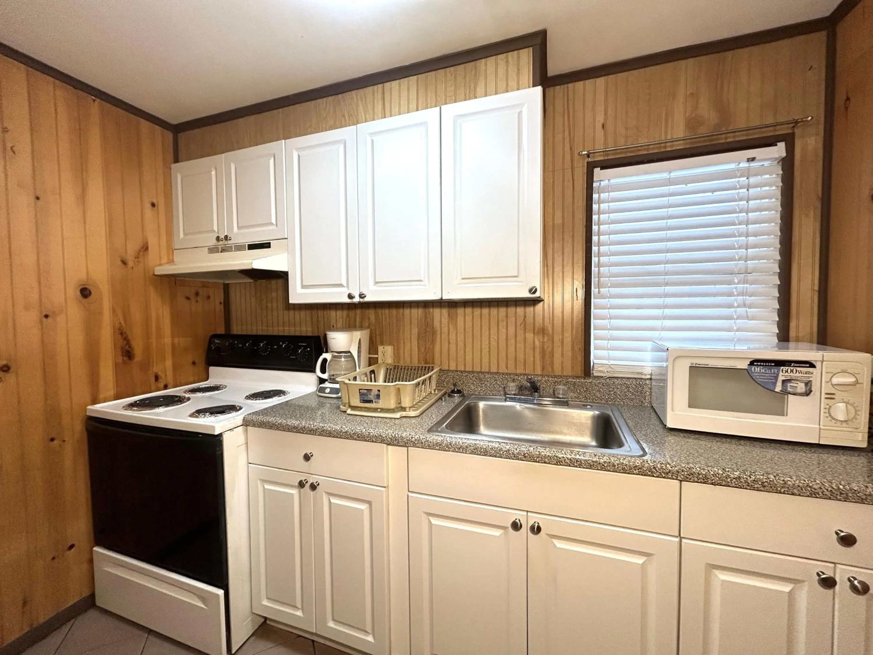 Kitchen or kitchenette in Wilmington Terrace