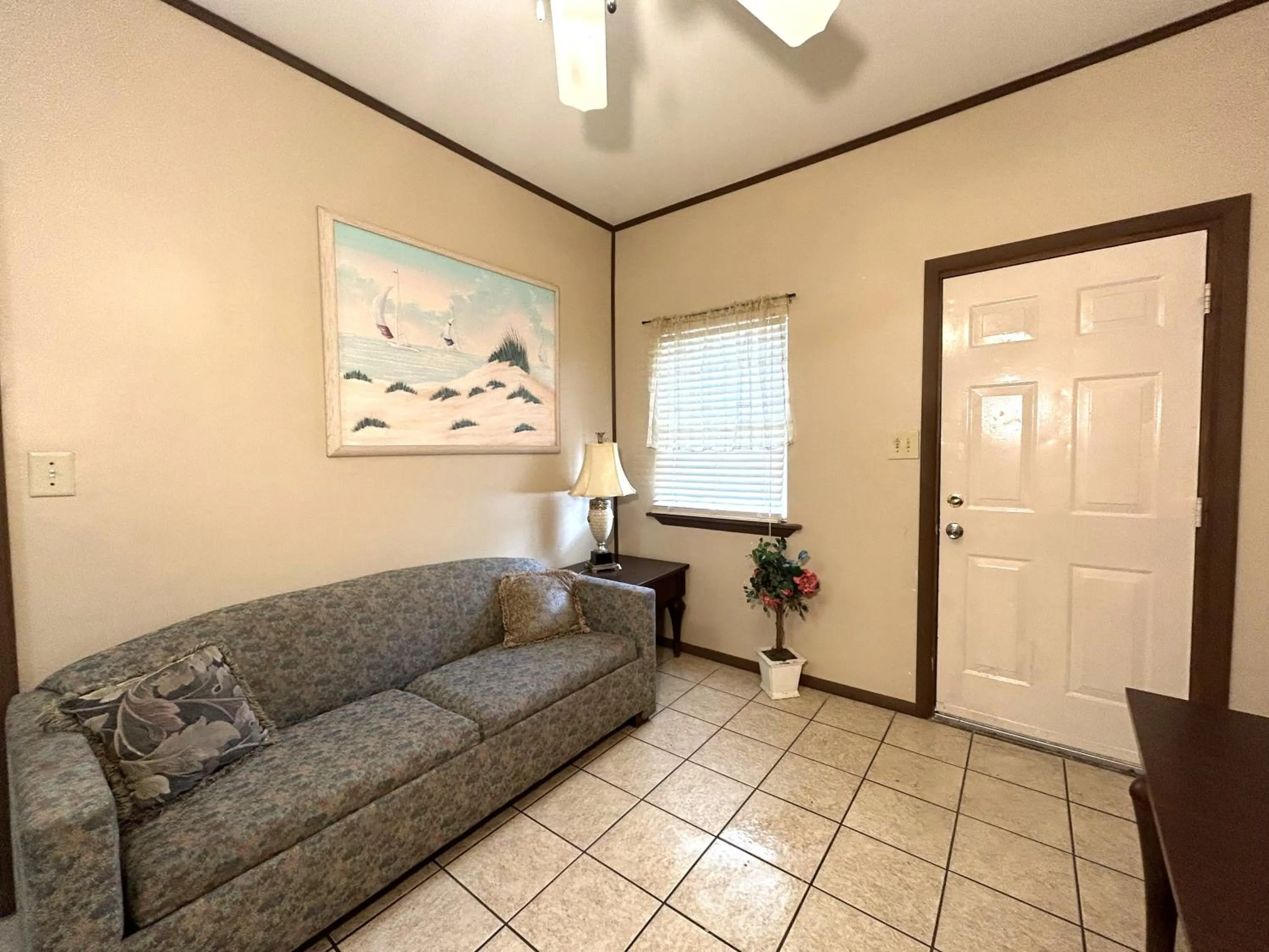 Living room in Wilmington Terrace