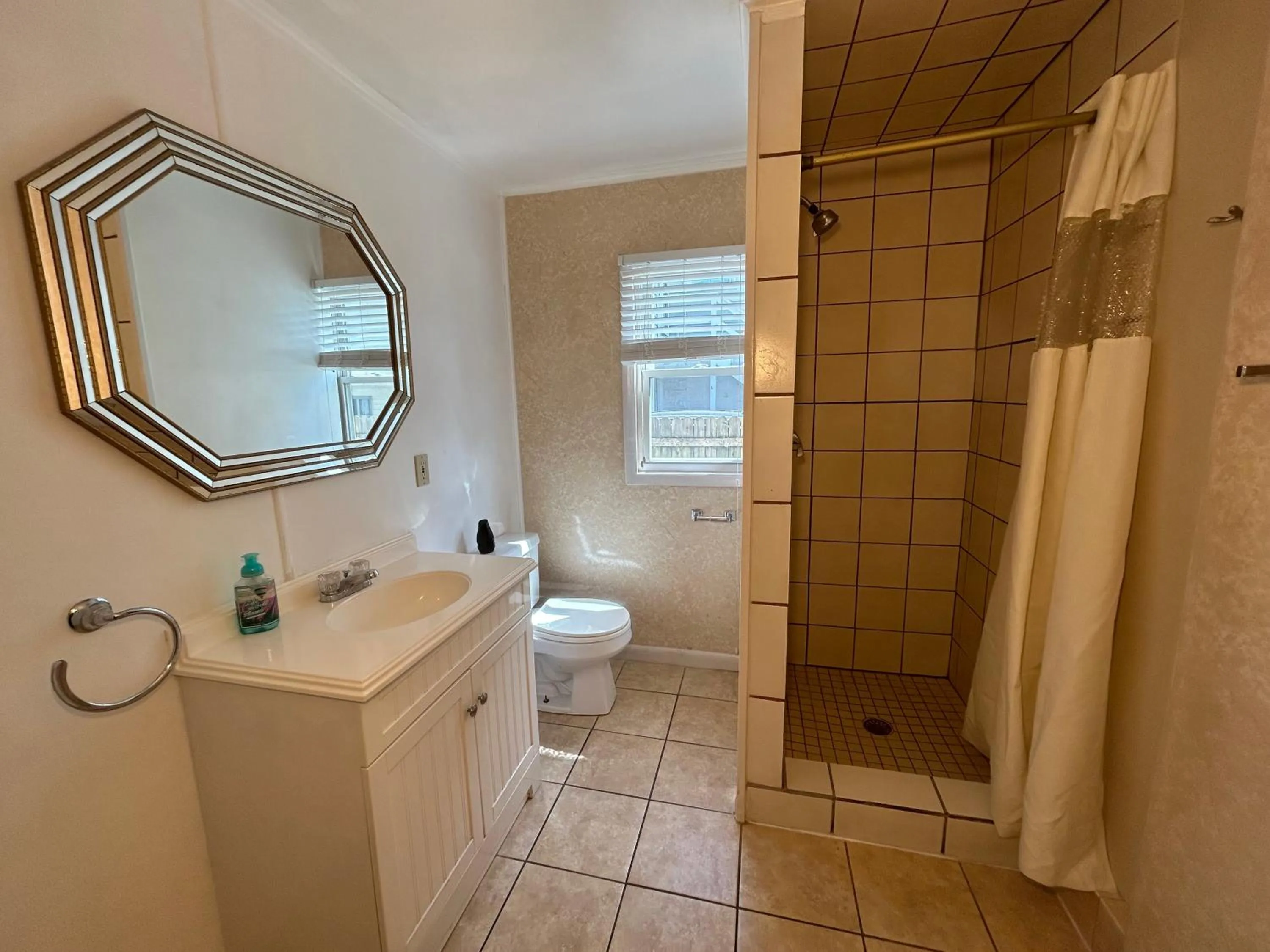 Shower in Wilmington Terrace