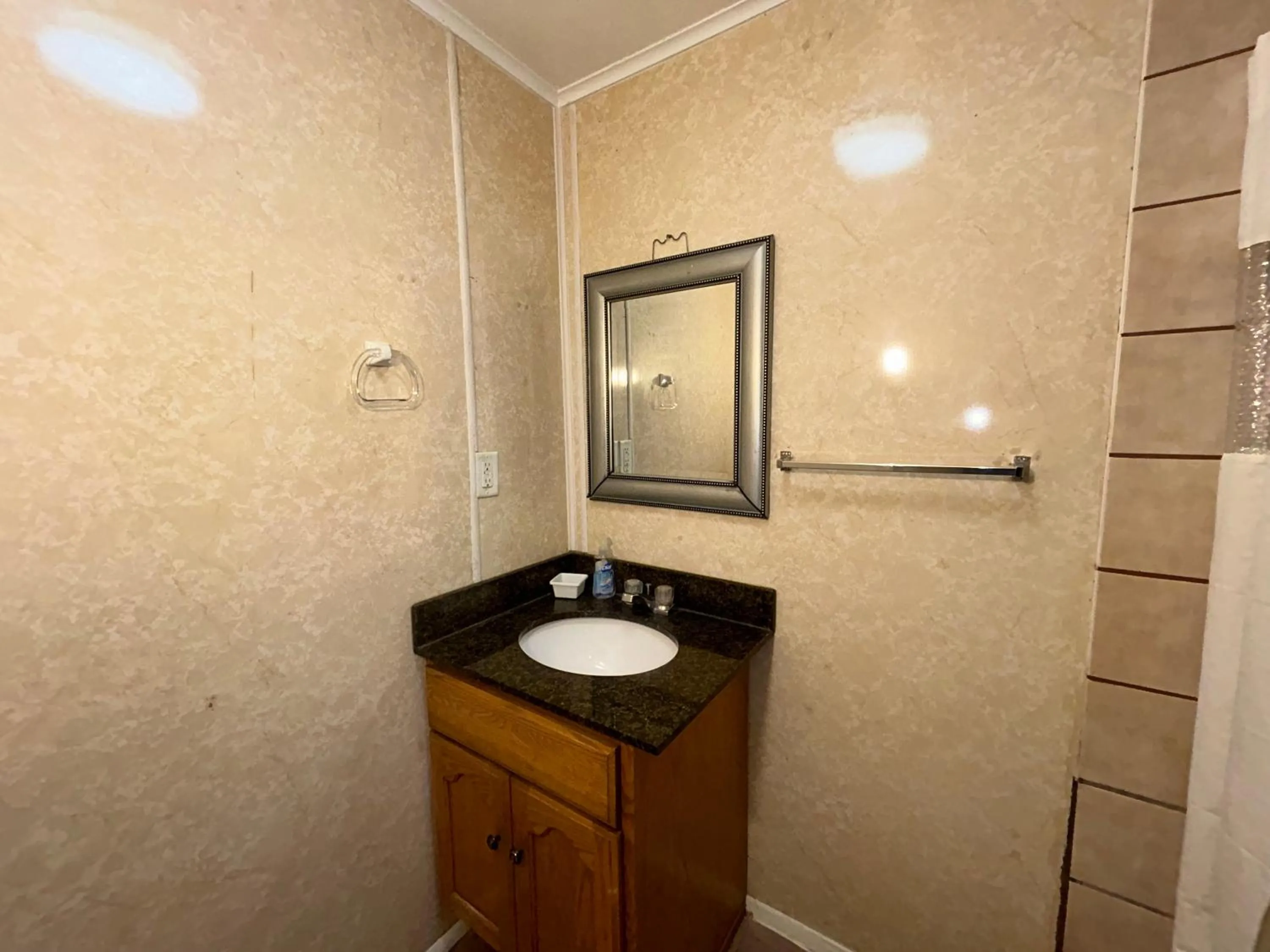 Bathroom in Wilmington Terrace