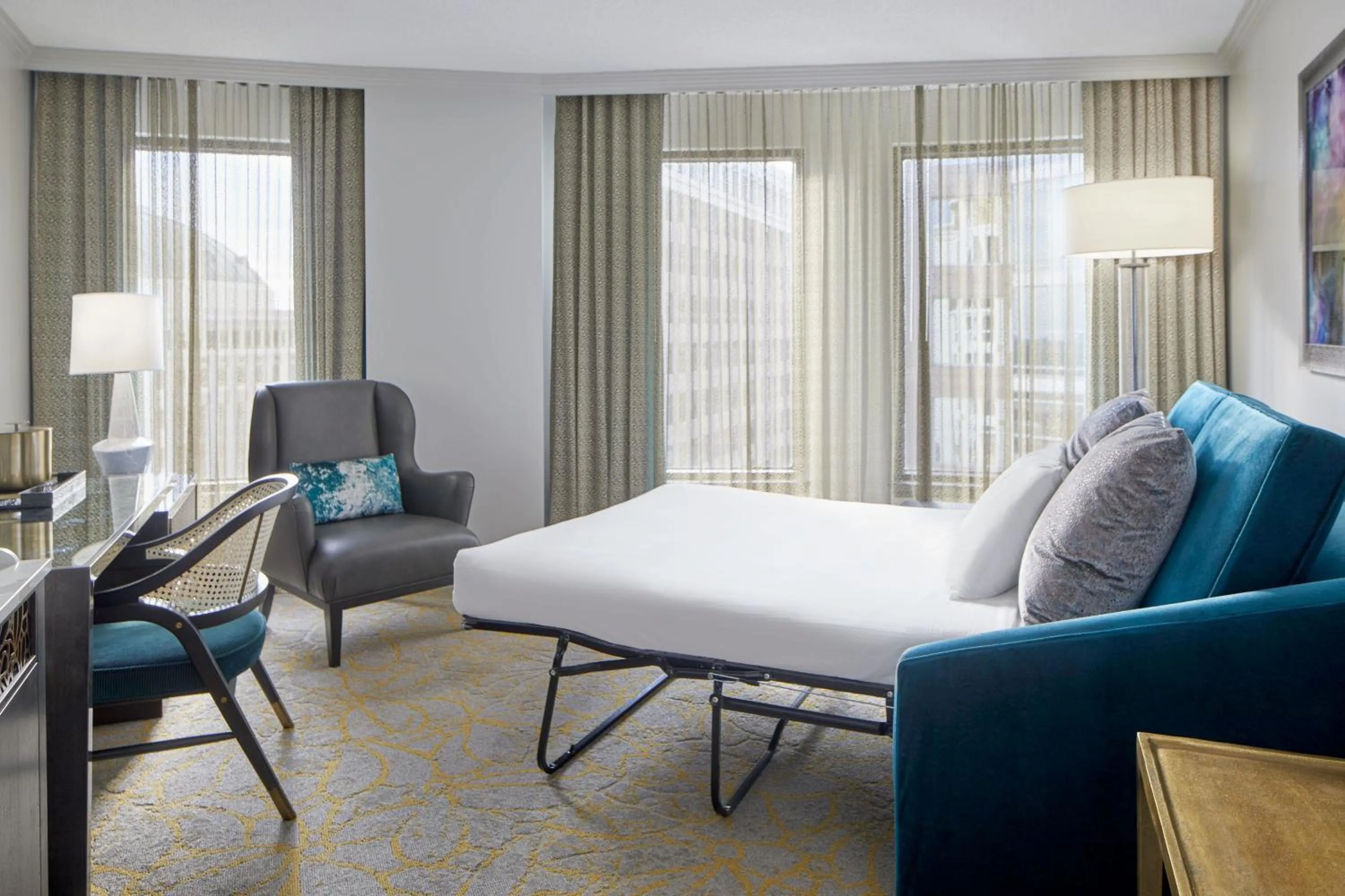 Photo of the whole room, Bed in Grand Bohemian Orlando, Autograph Collection