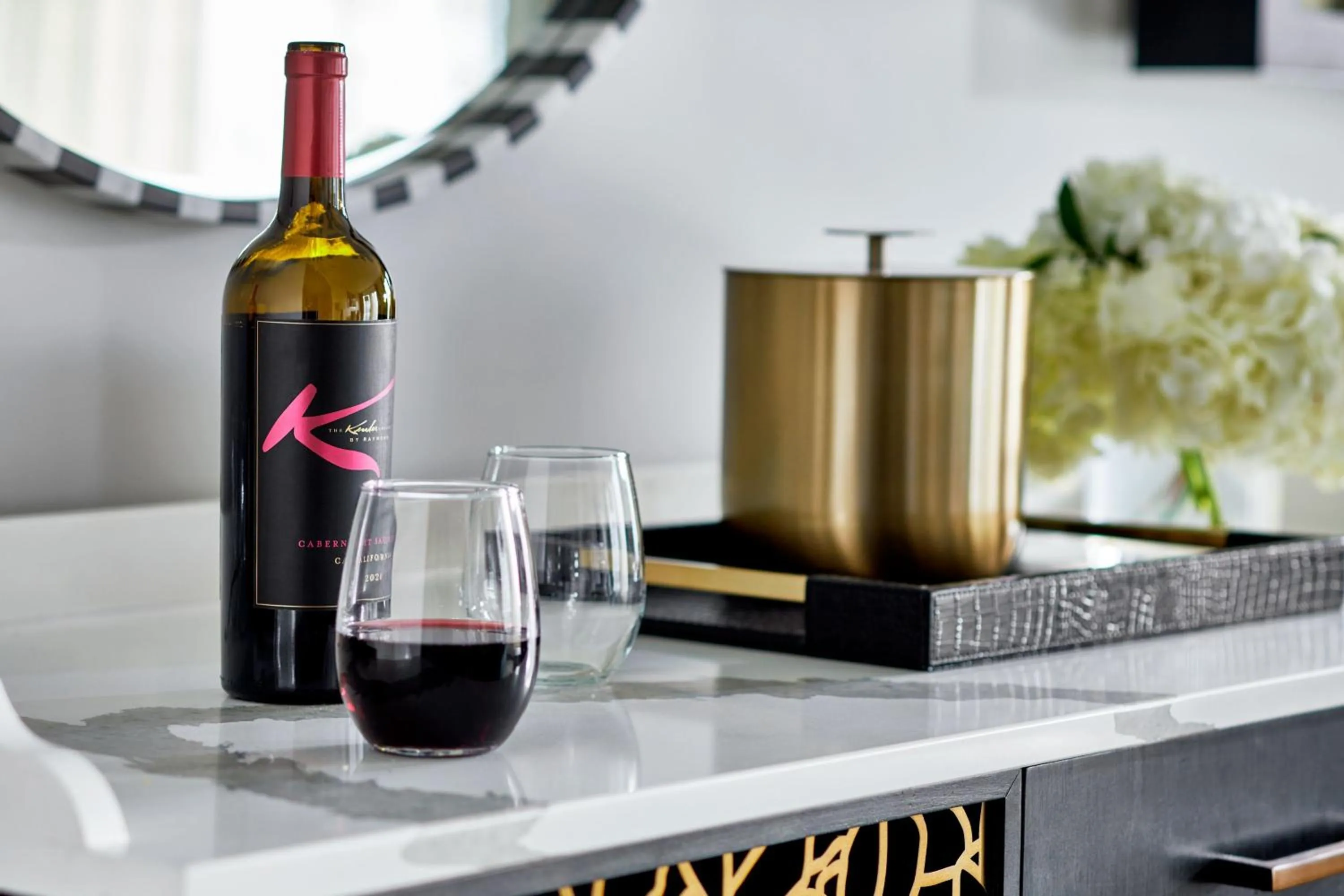 Lounge or bar in Grand Bohemian Orlando, Autograph Collection