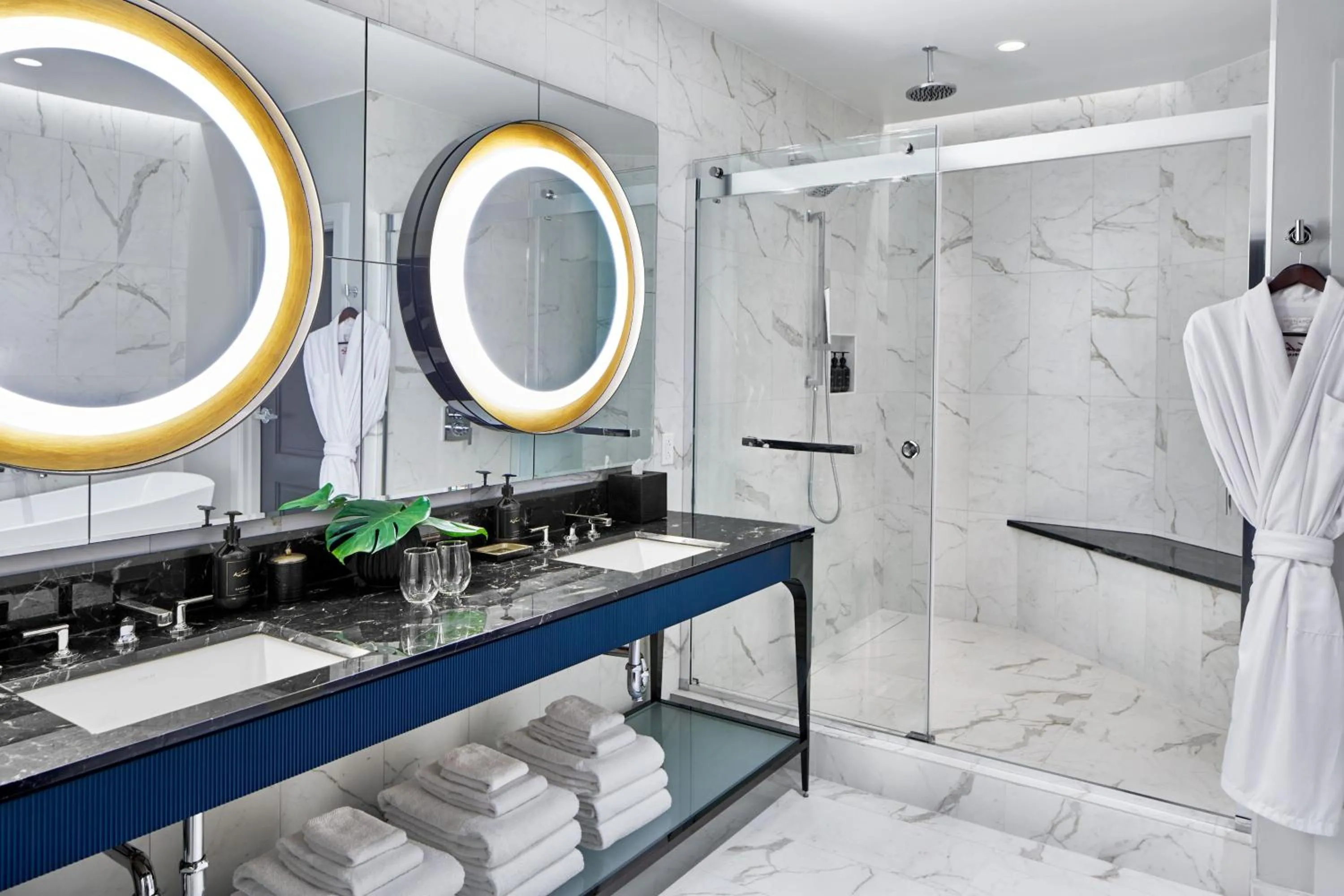 Photo of the whole room in Grand Bohemian Orlando, Autograph Collection