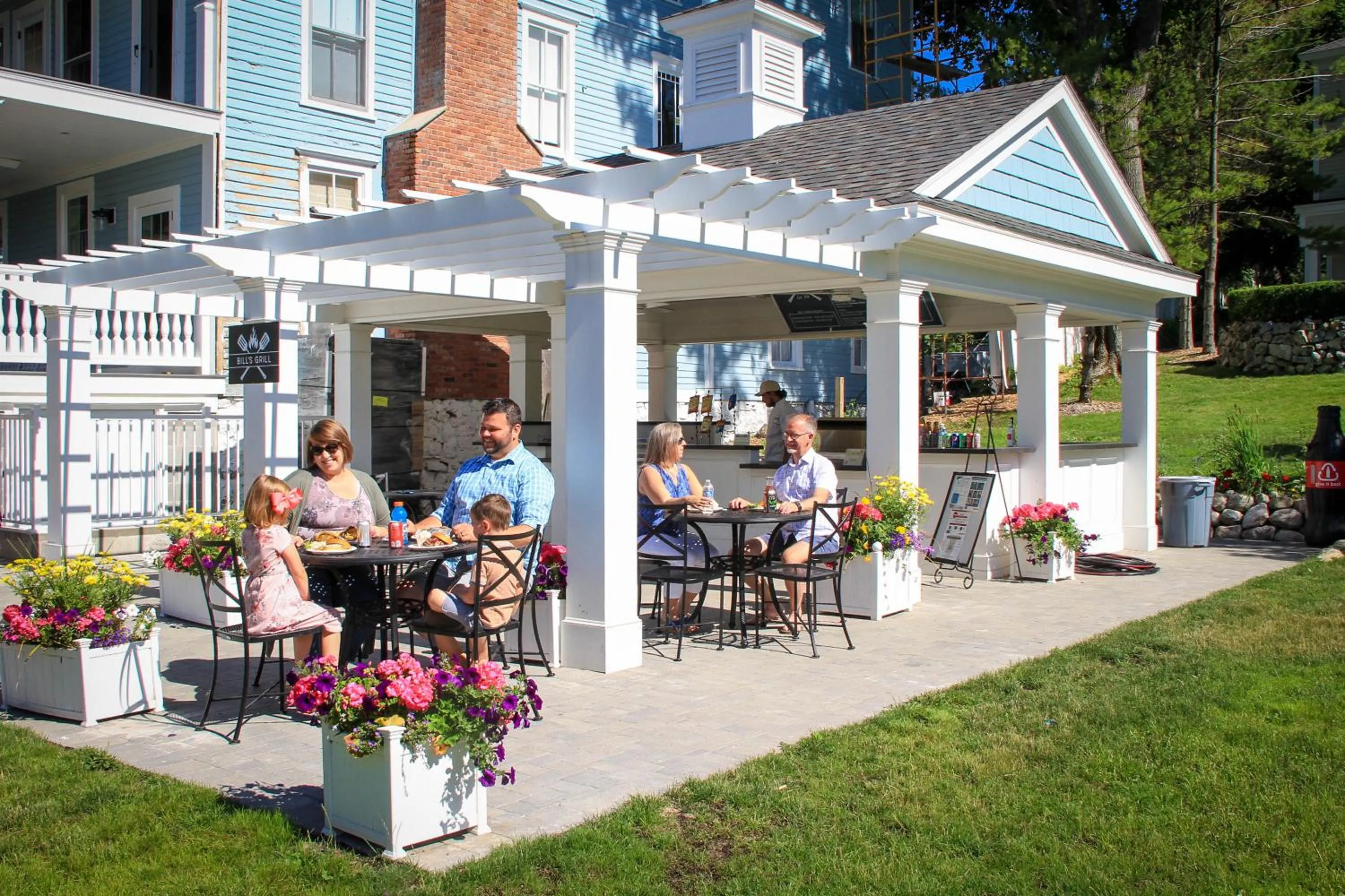 Restaurant/places to eat in Harbour View Inn