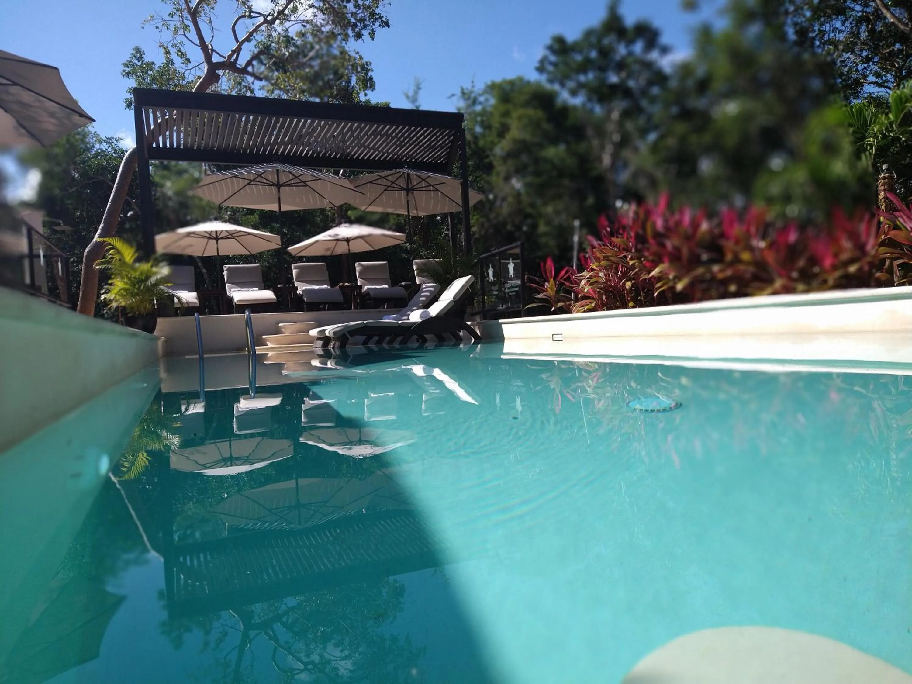 Property building in Xaha Villas Suites & Golf Resort