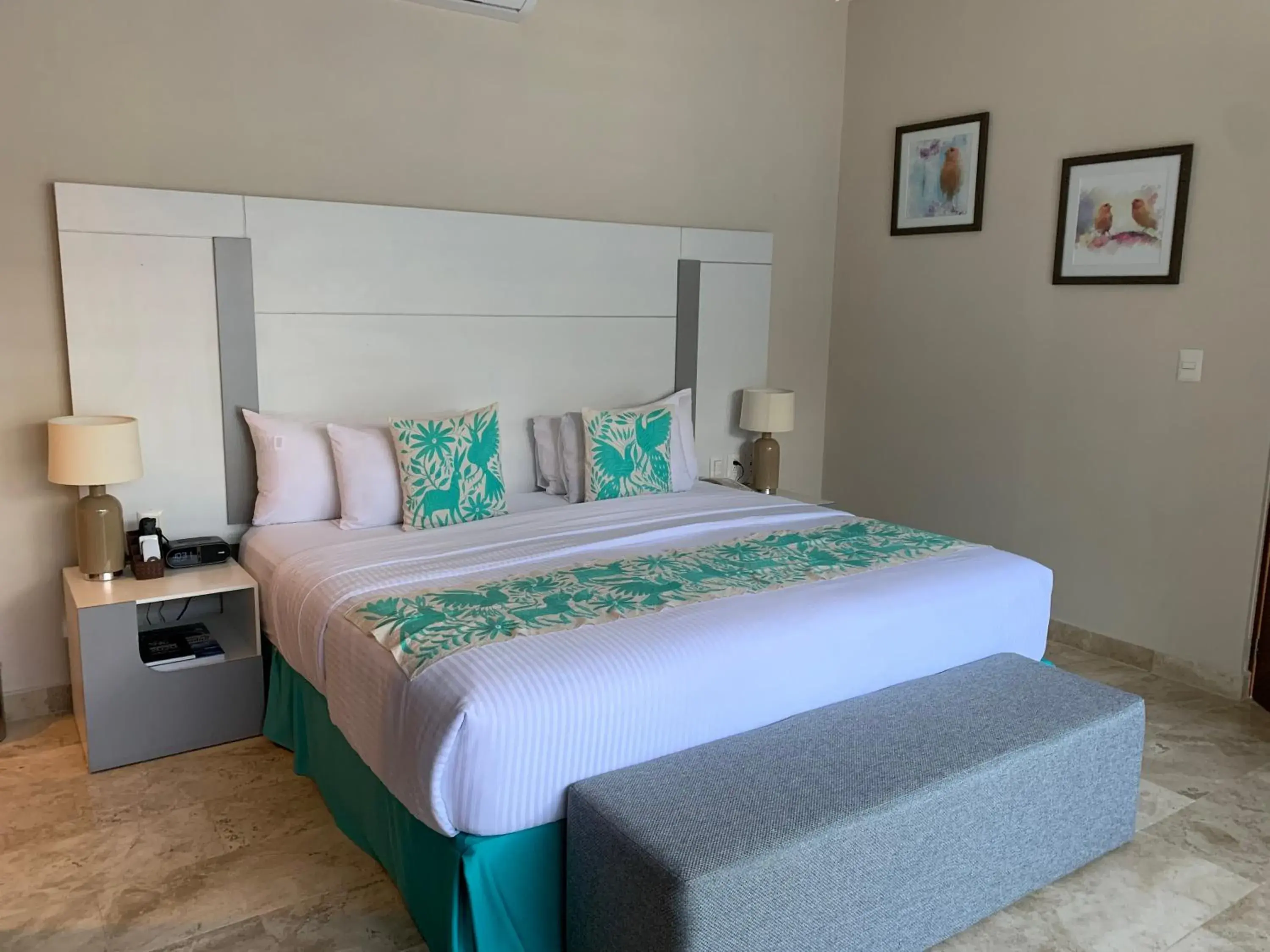 Pool View Suite in Xaha Villas Suites & Golf Resort Pool View Suite in Xaha Villas Suites & Golf Resort