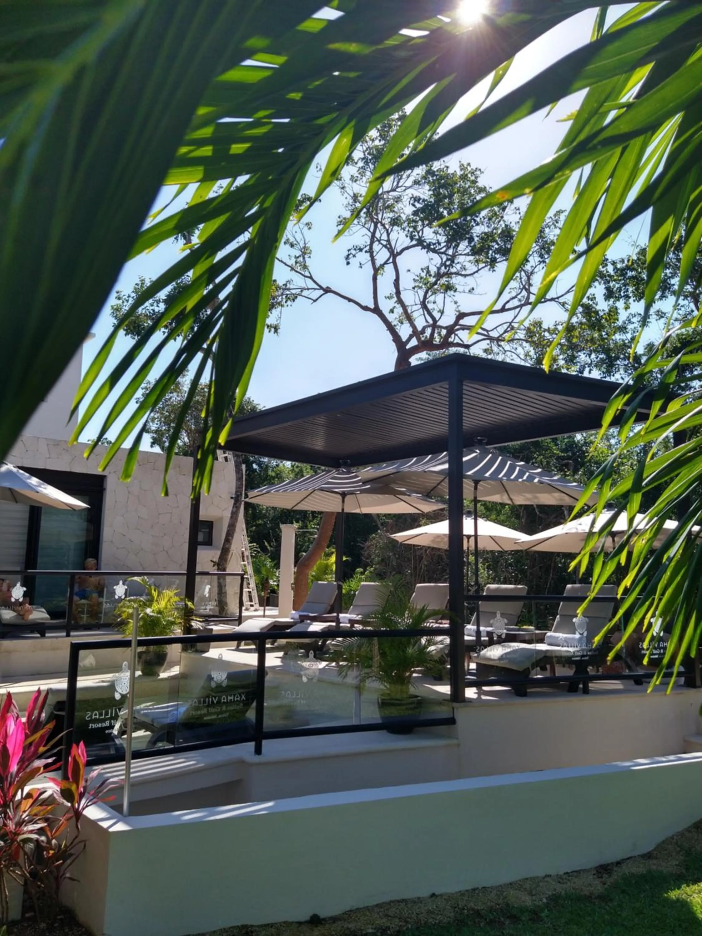 Property building in Xaha Villas Suites & Golf Resort