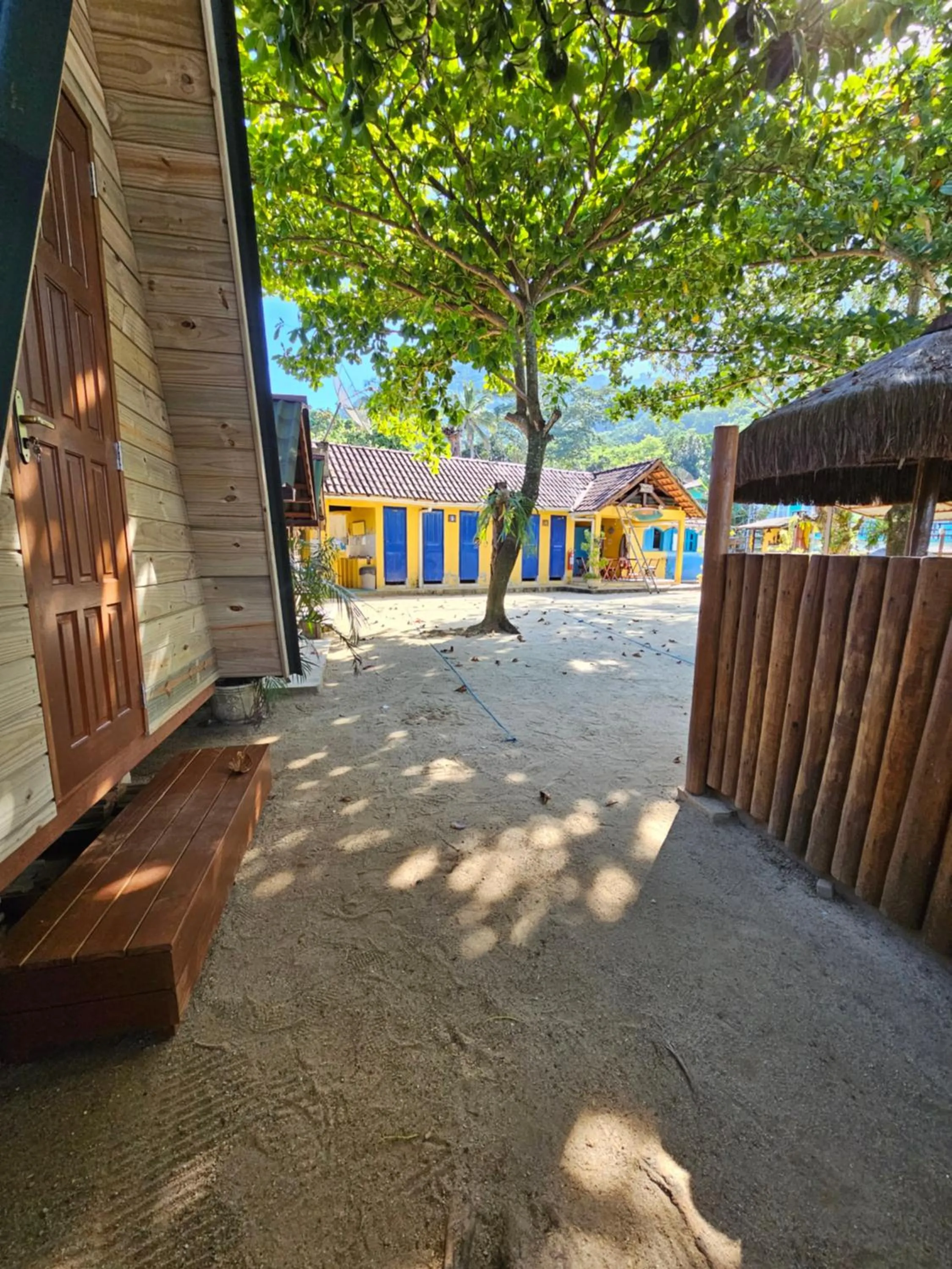 Patio in Raio de Sol pousada & camping