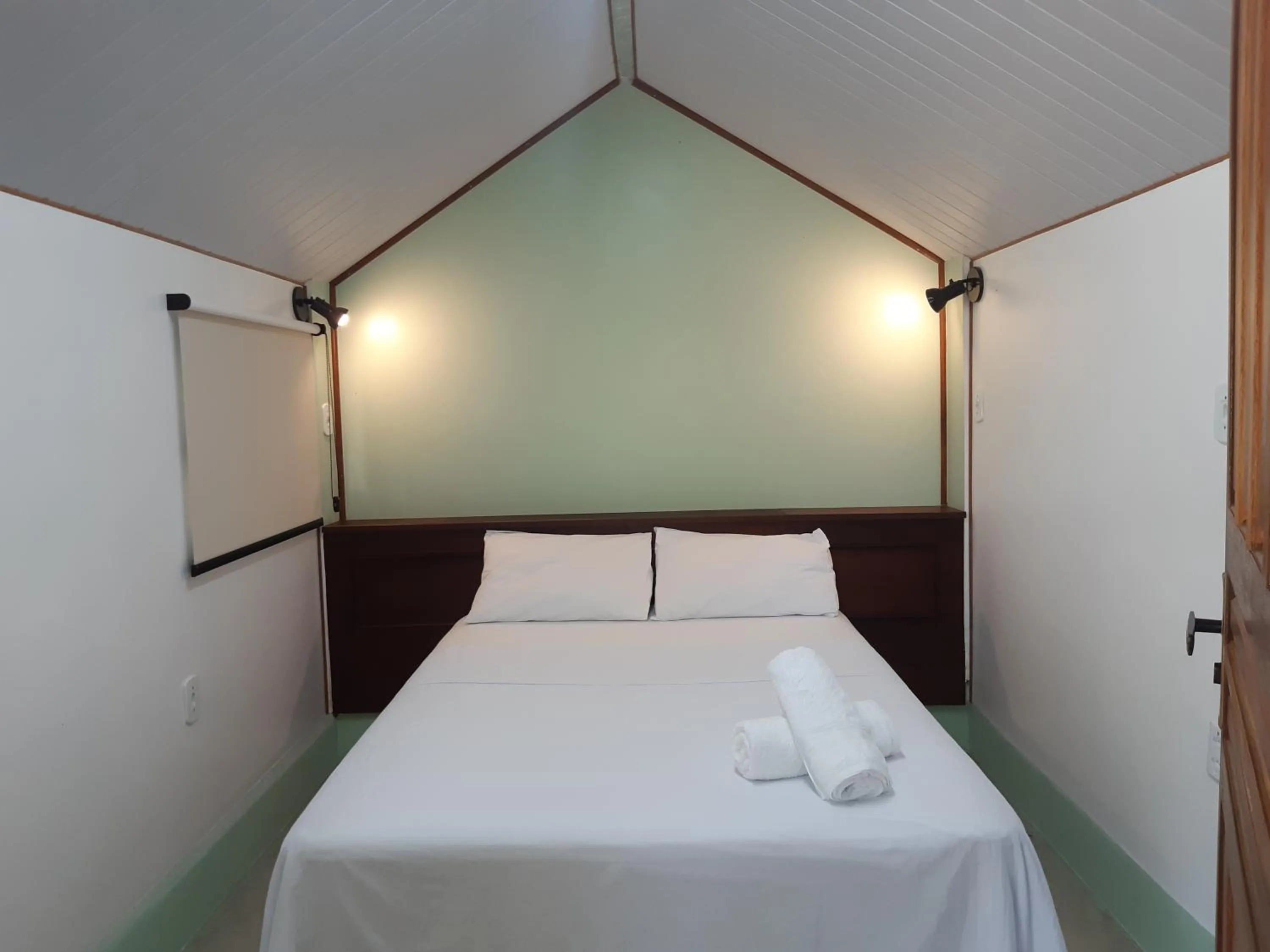 Bed in Raio de Sol pousada & camping