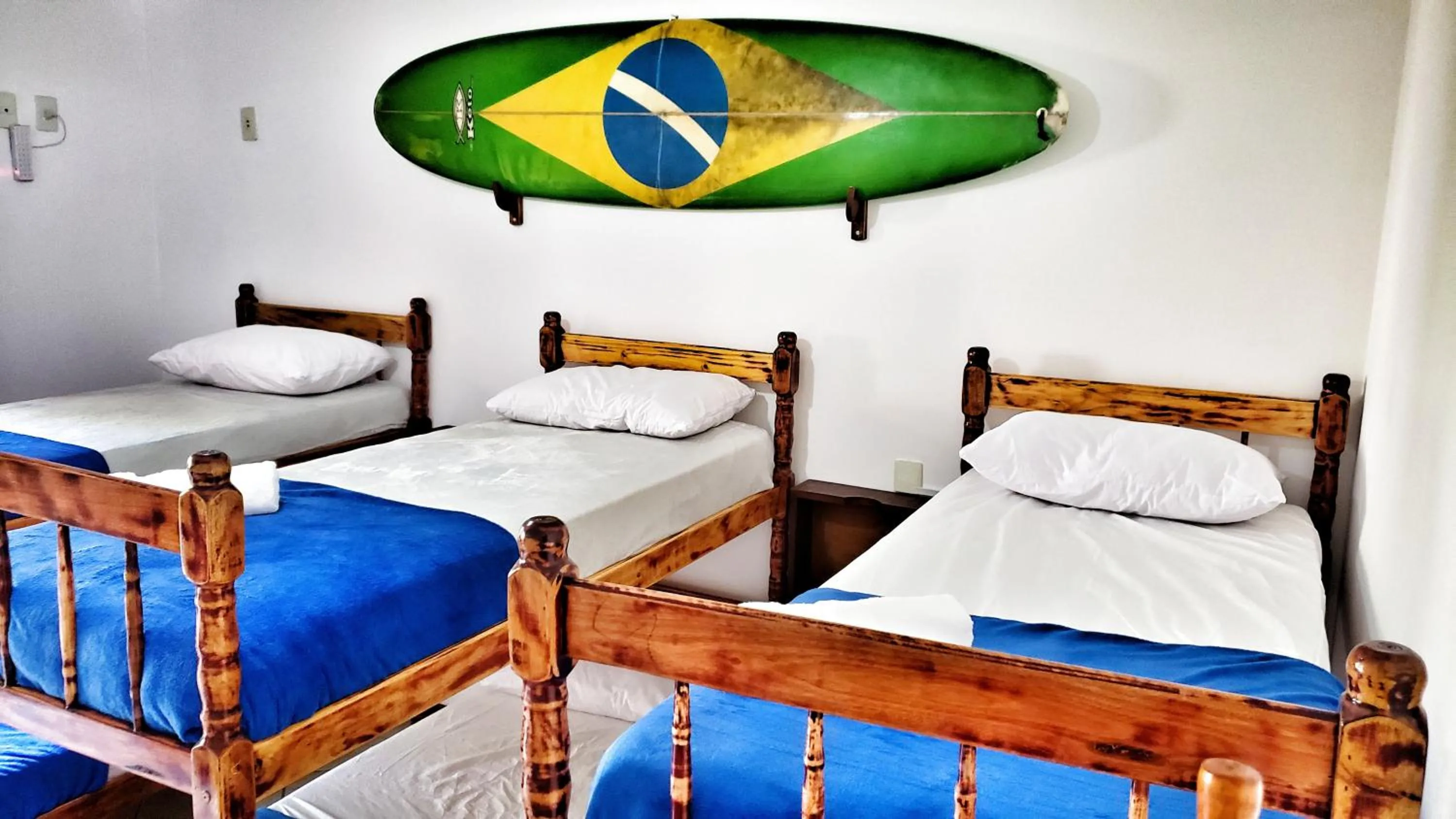 bunk bed, Bed in Raio de Sol pousada & camping