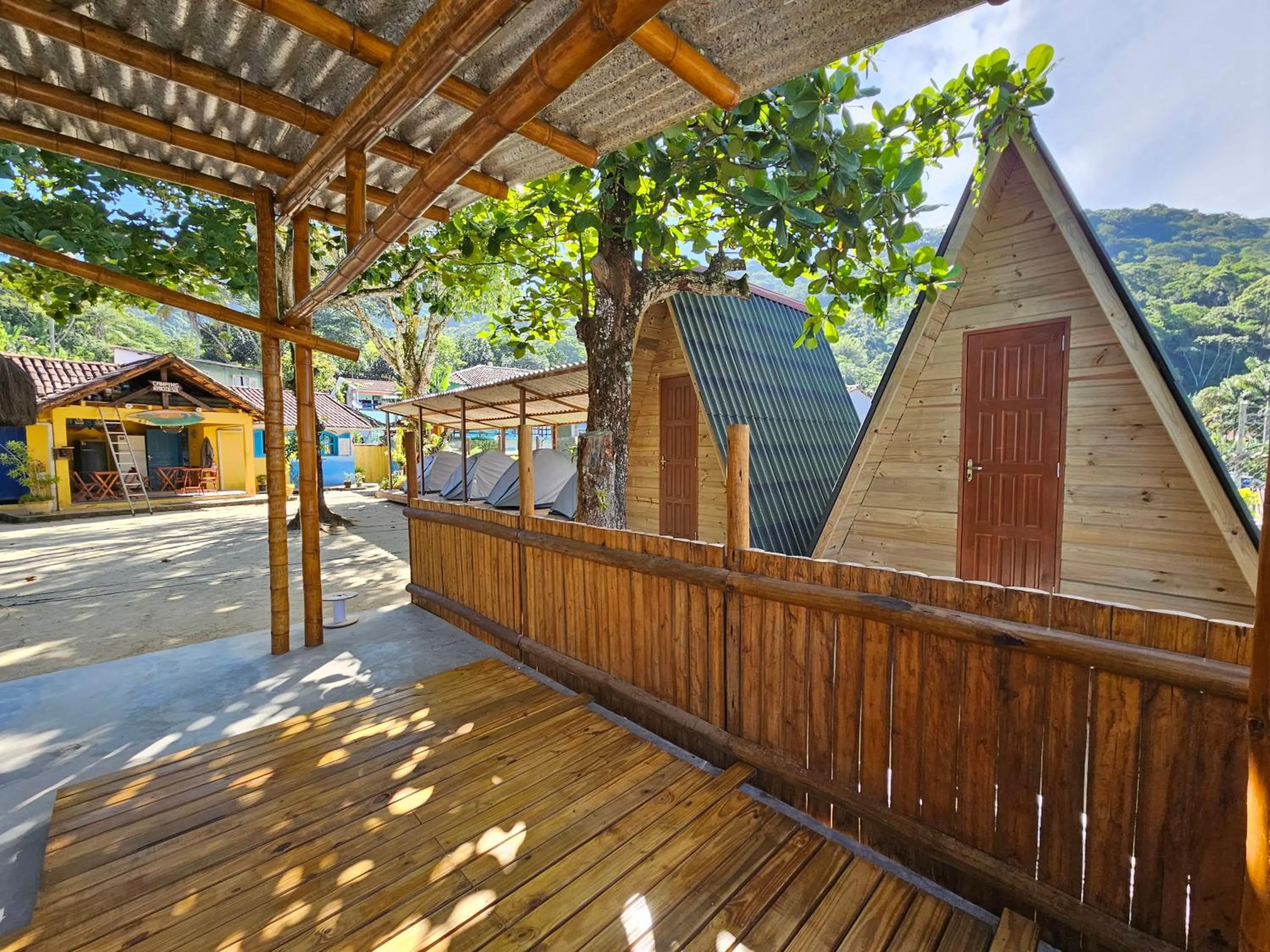 Patio in Raio de Sol pousada & camping