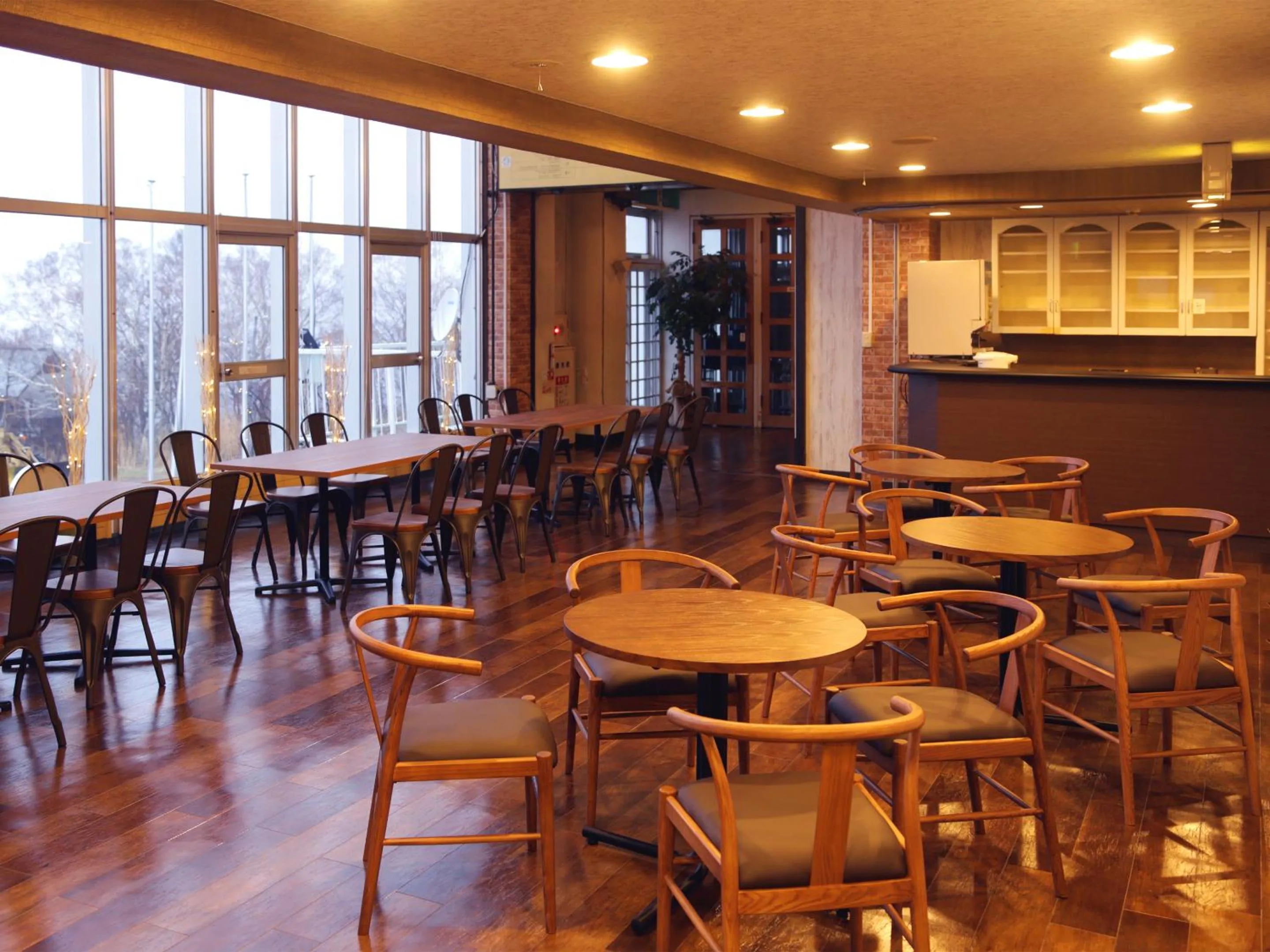 Restaurant/places to eat in Shiga Swiss Inn
