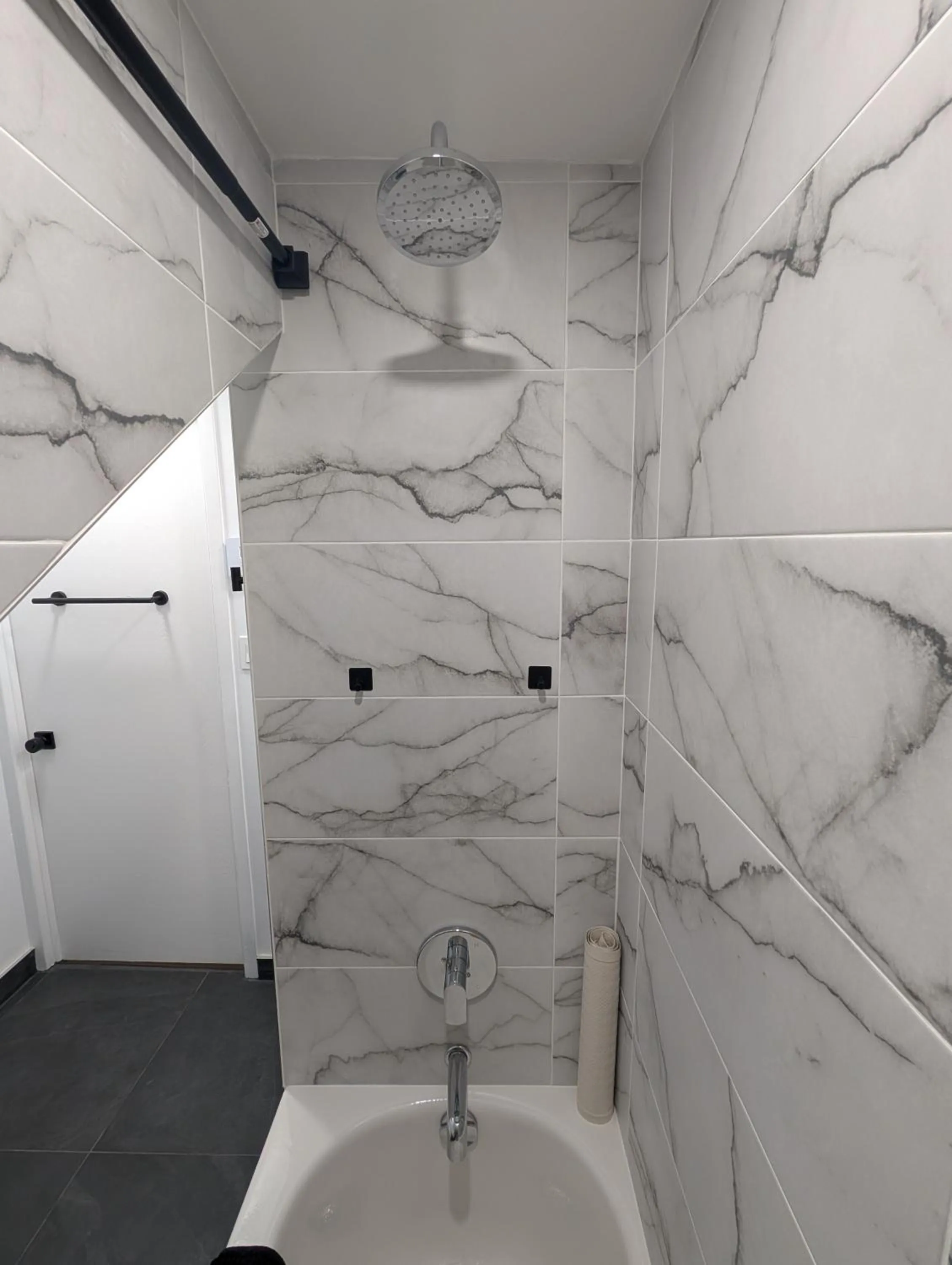 Shower in Hébergement Harvey