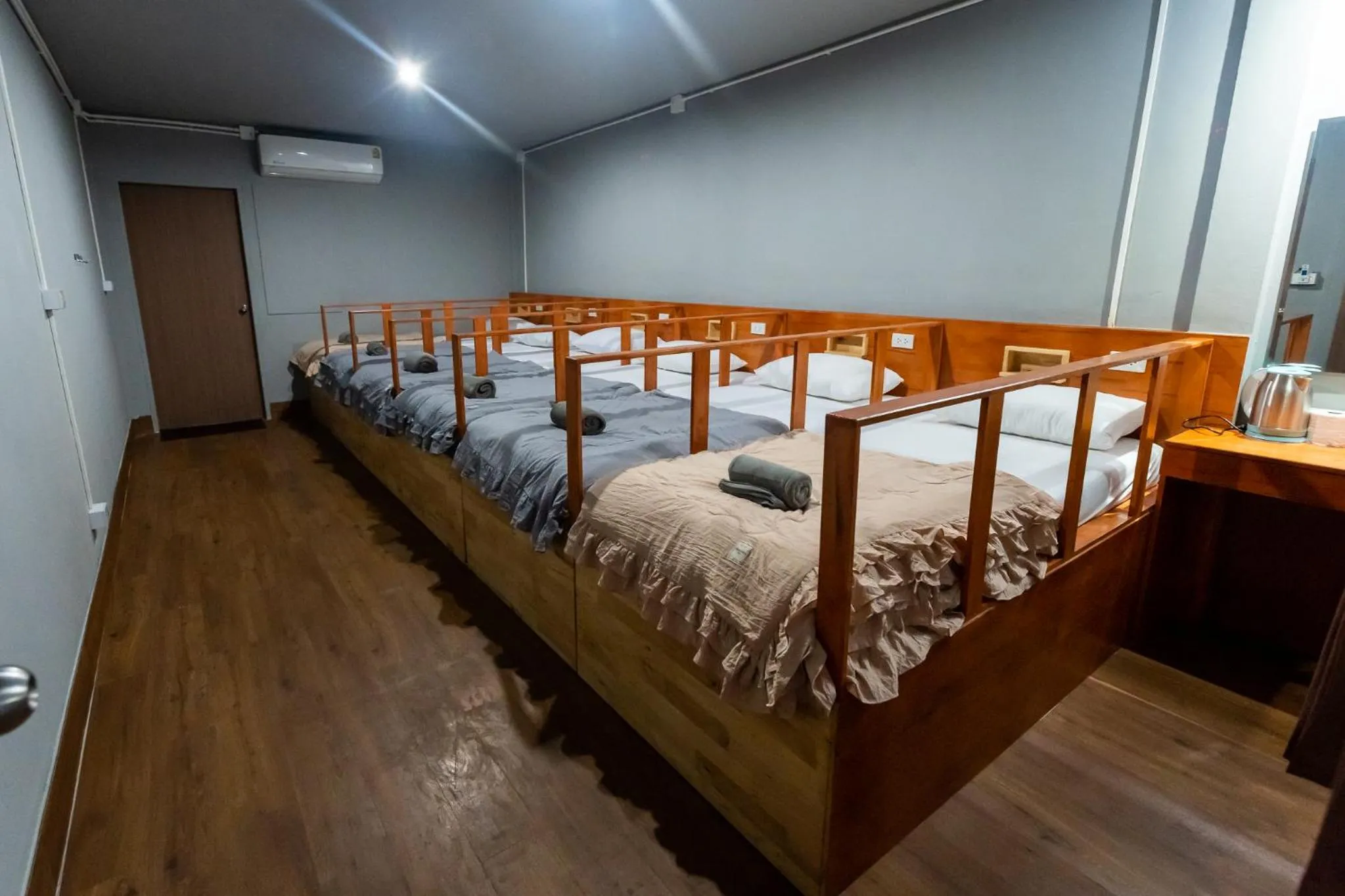 Bed in Aladdin Guest House