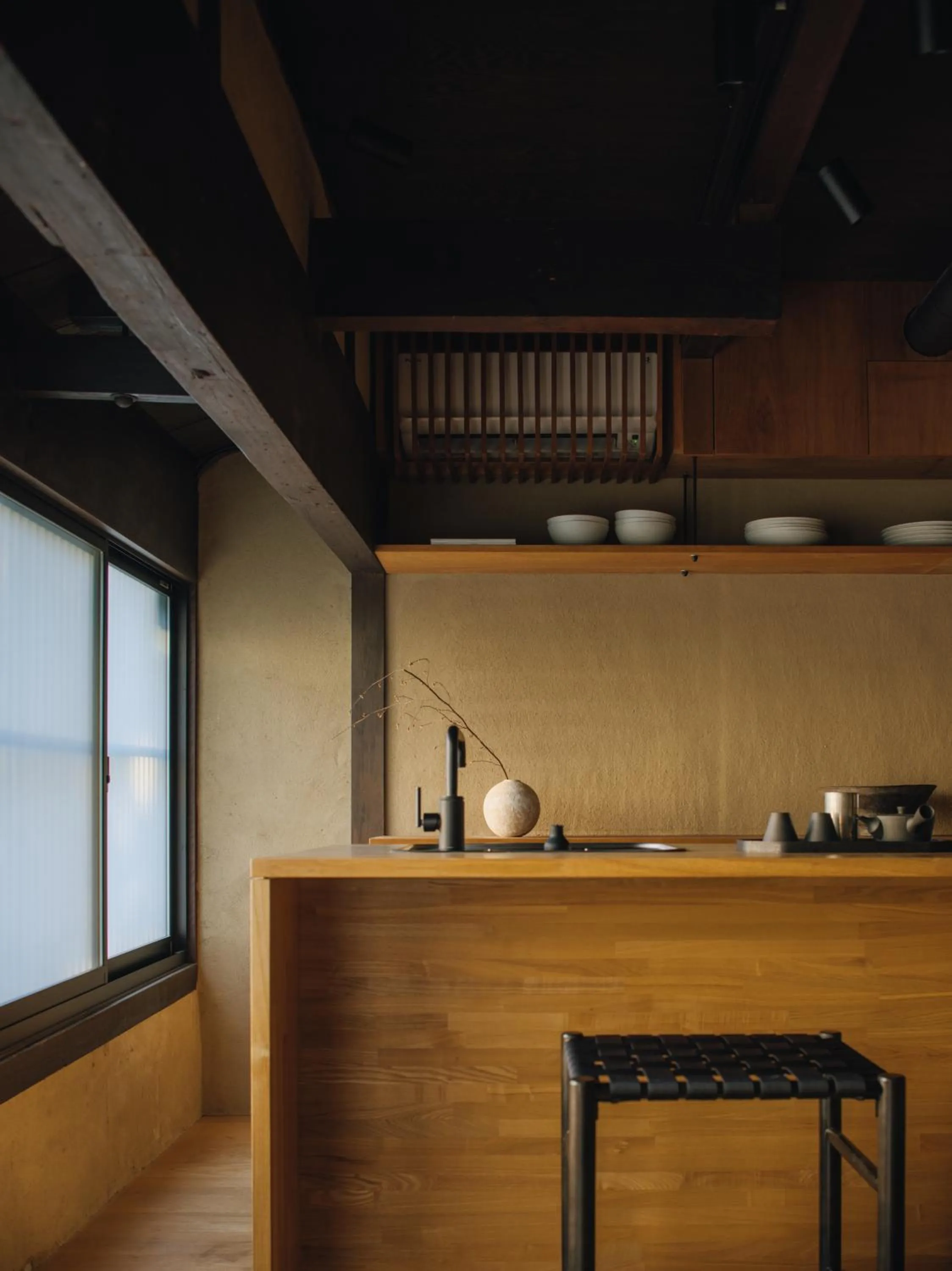 kitchen in Maana Kamo