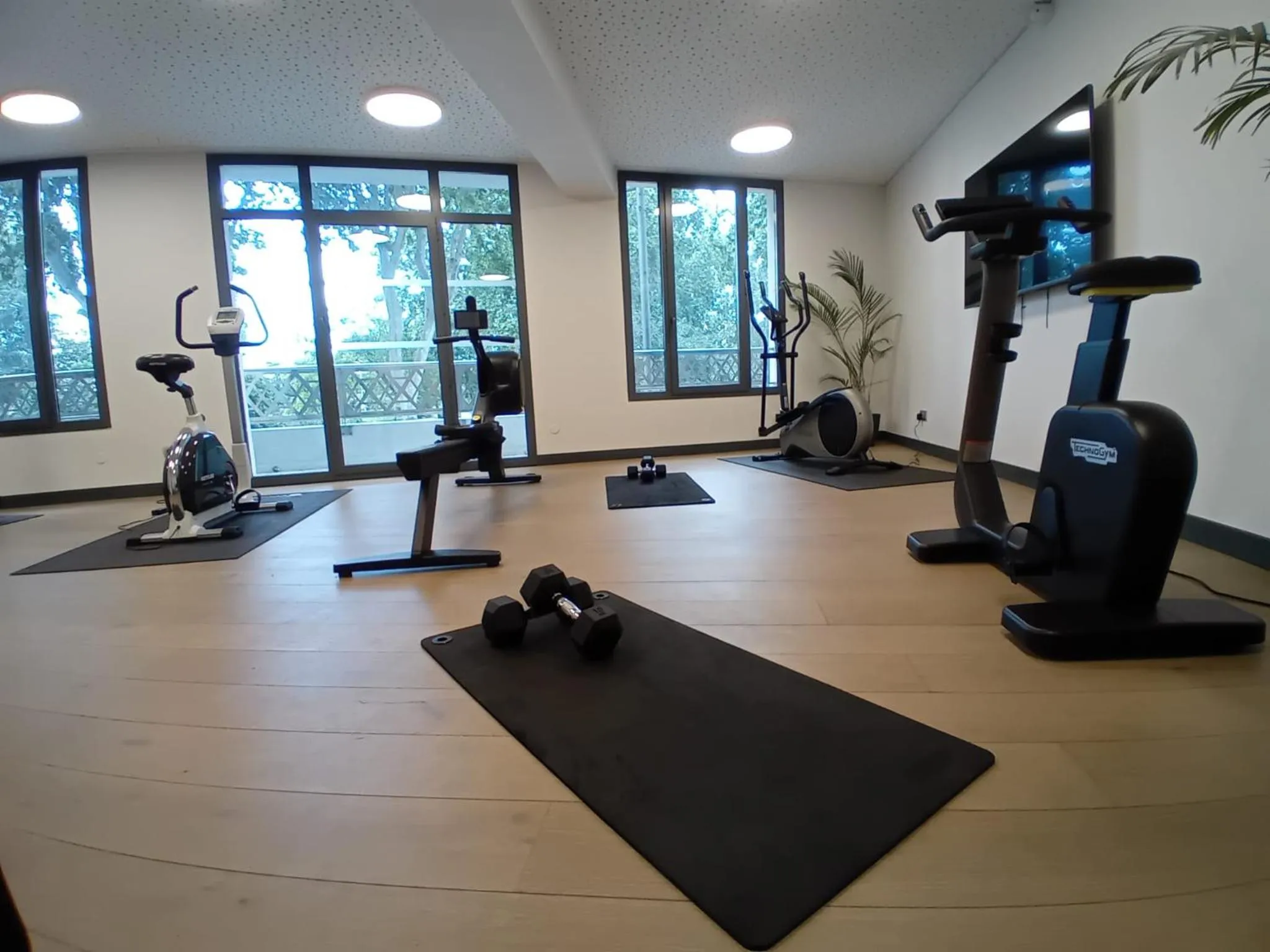 Fitness centre/facilities in Dali Hôtel Perpignan - Restaurant