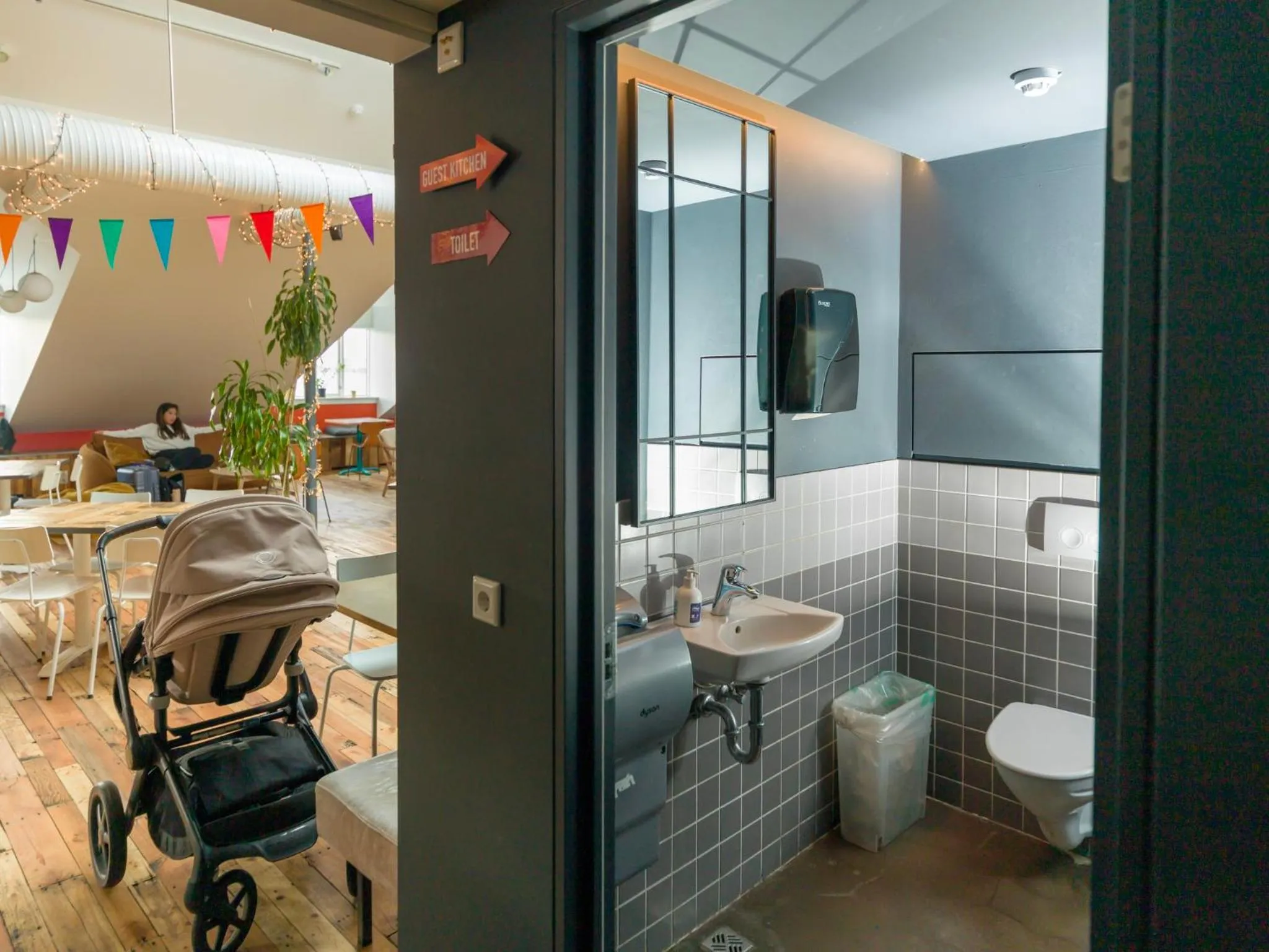 Bathroom in Loft - HI Eco Hostel