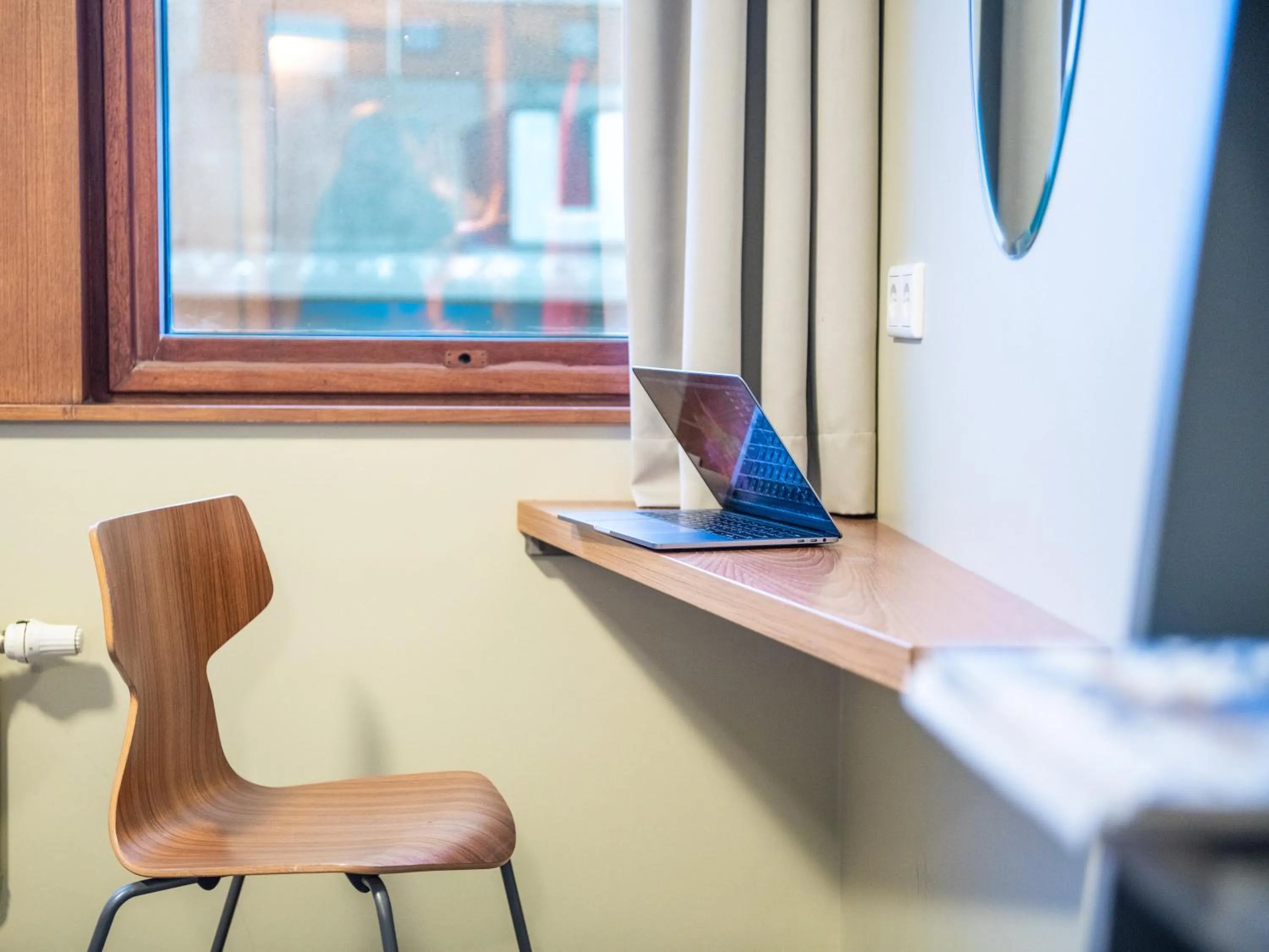 Bedroom in Loft - HI Eco Hostel