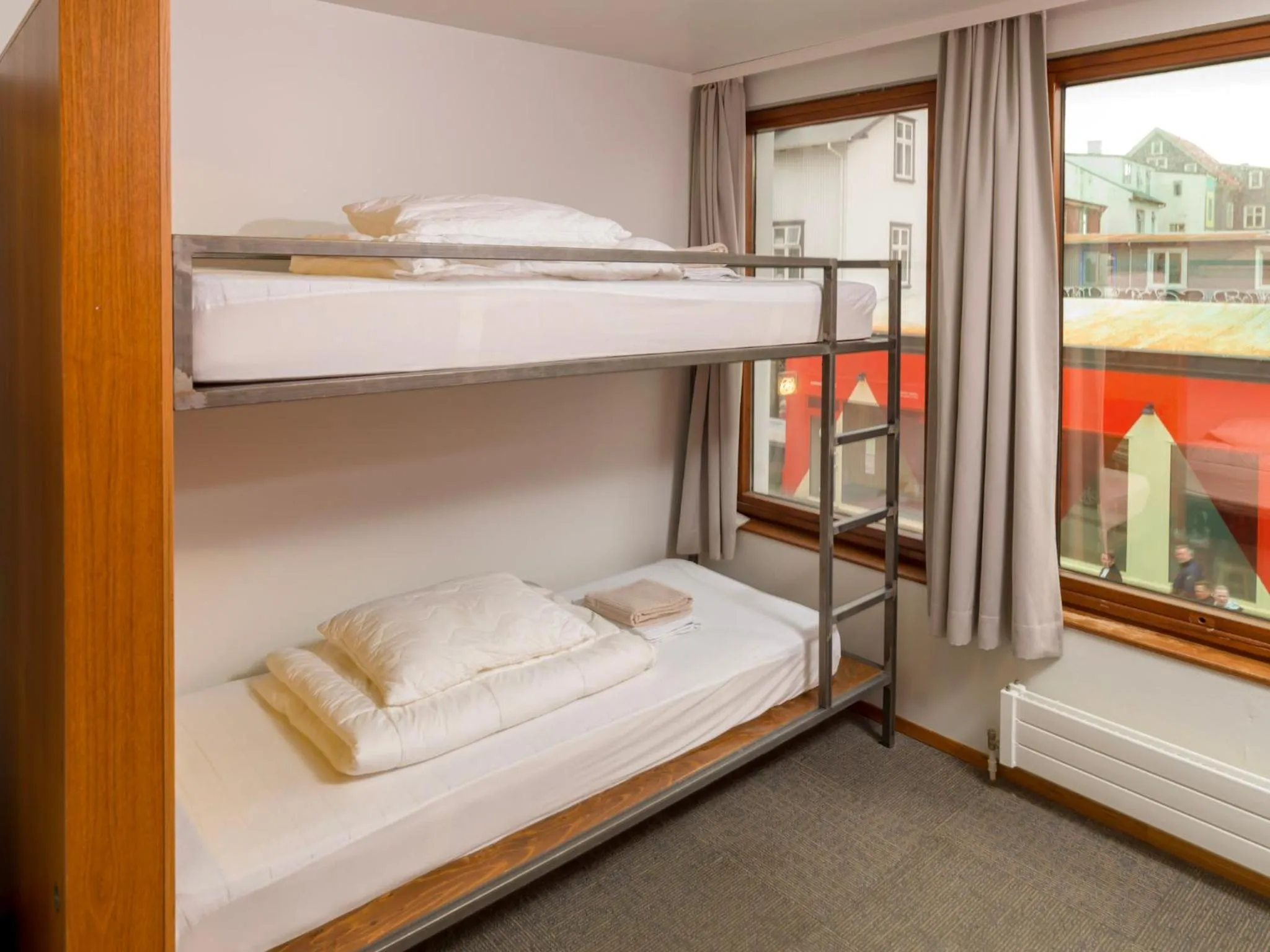 Bed in Loft - HI Eco Hostel