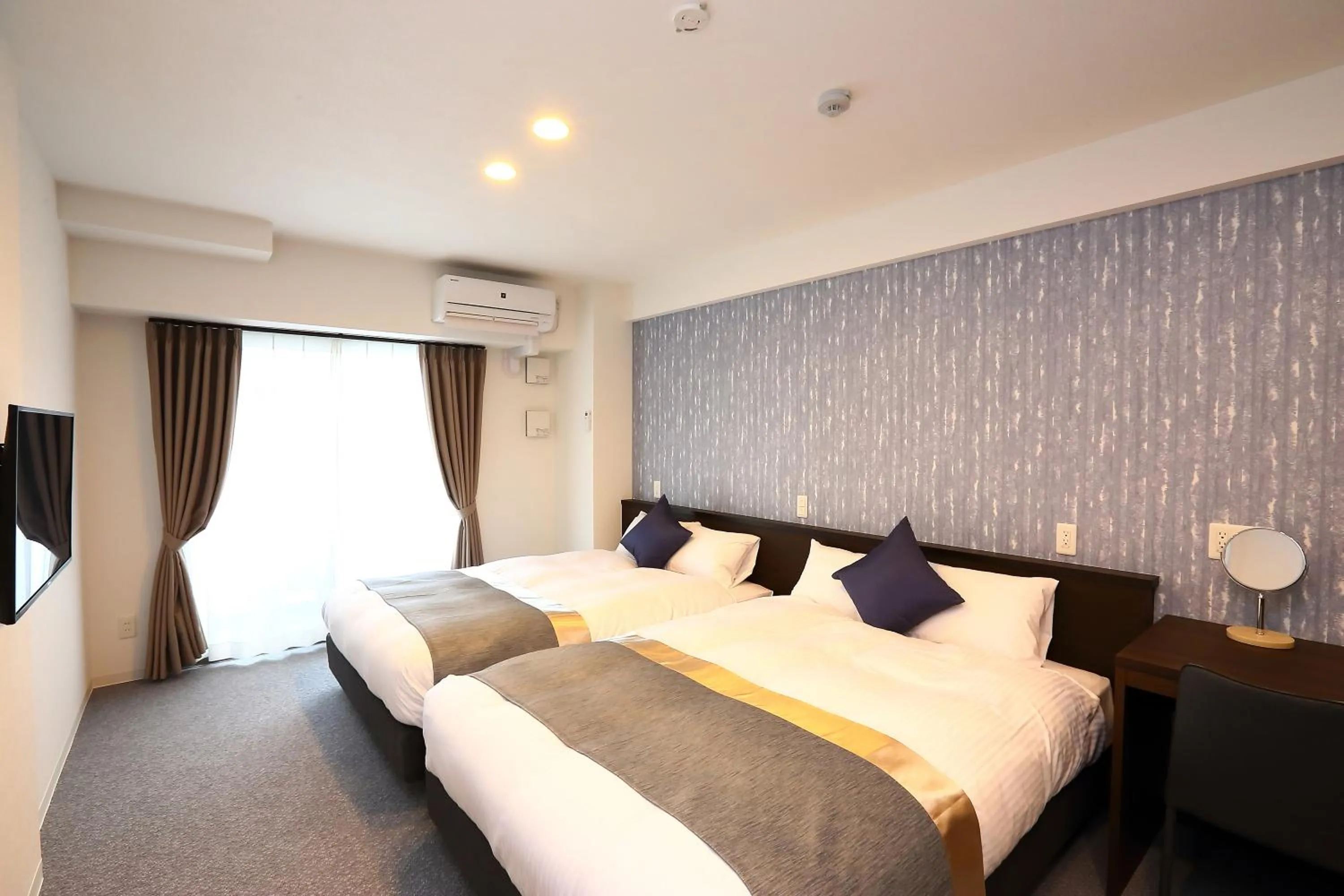 Bedroom, Bed in Marina Sunrise Osaka Bay