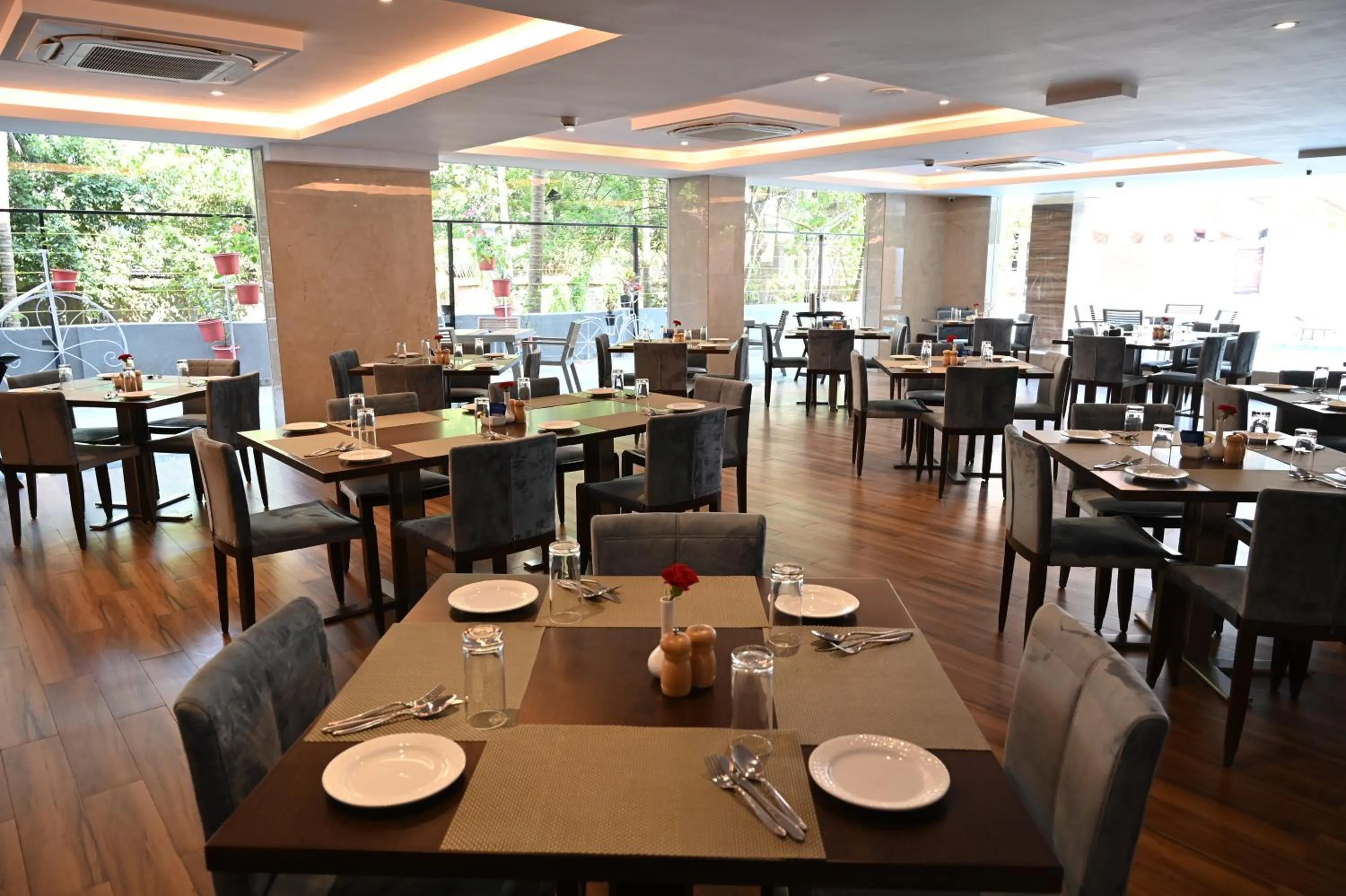 Restaurant/places to eat in Resort The Lohias, Goa Candolim