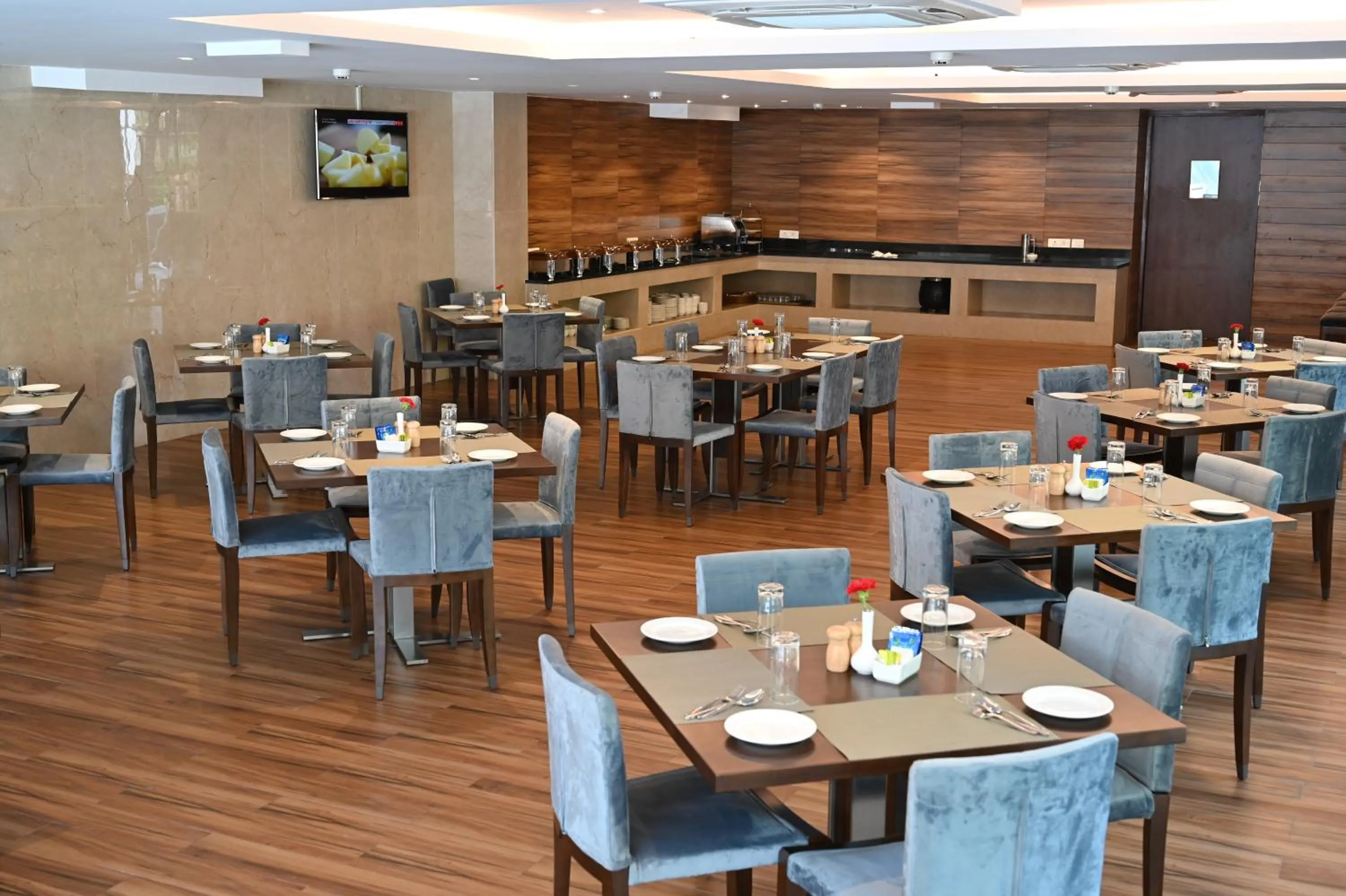 Restaurant/places to eat in Resort The Lohias, Goa Candolim