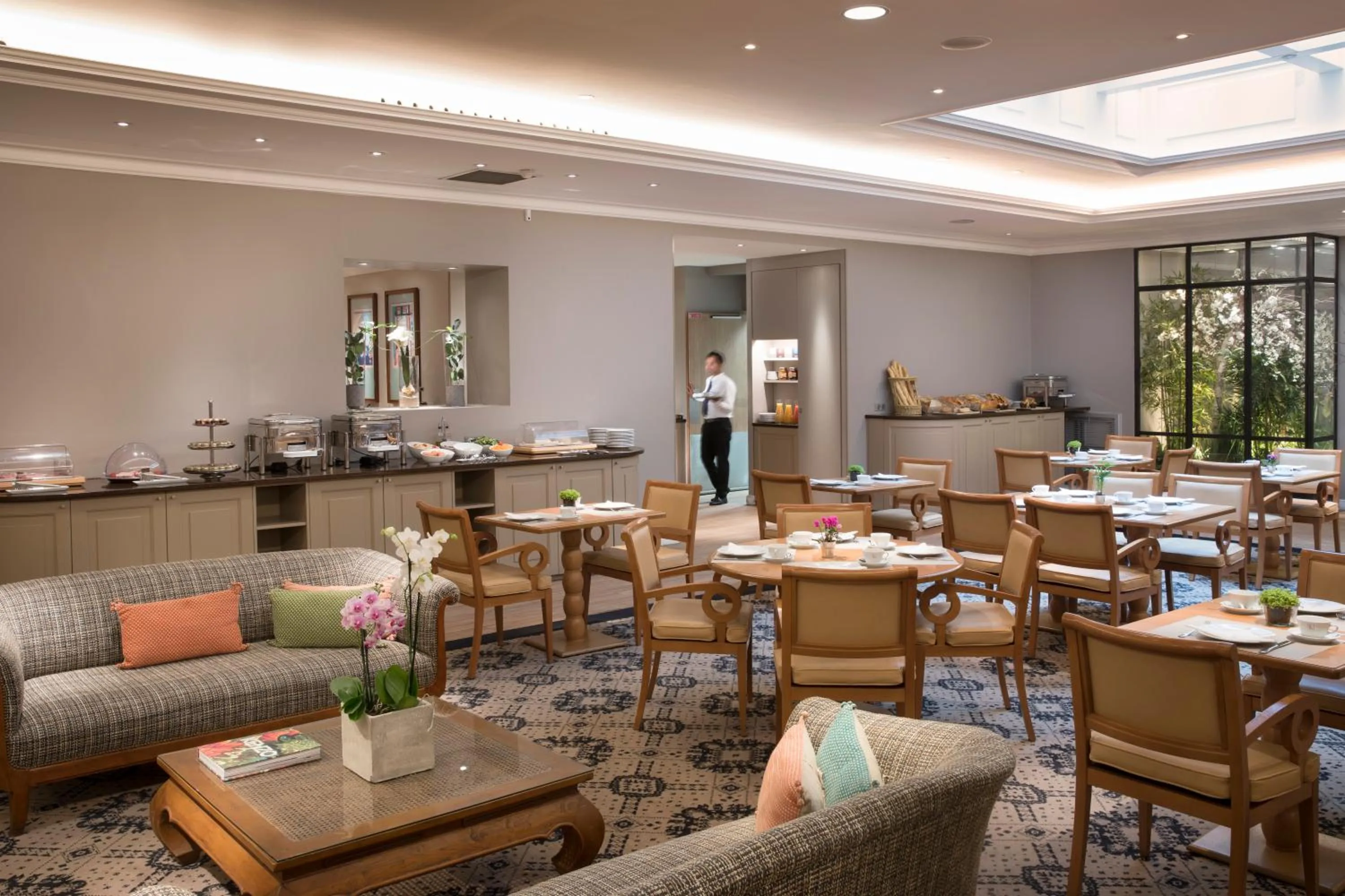 Food and drinks in Le Littré